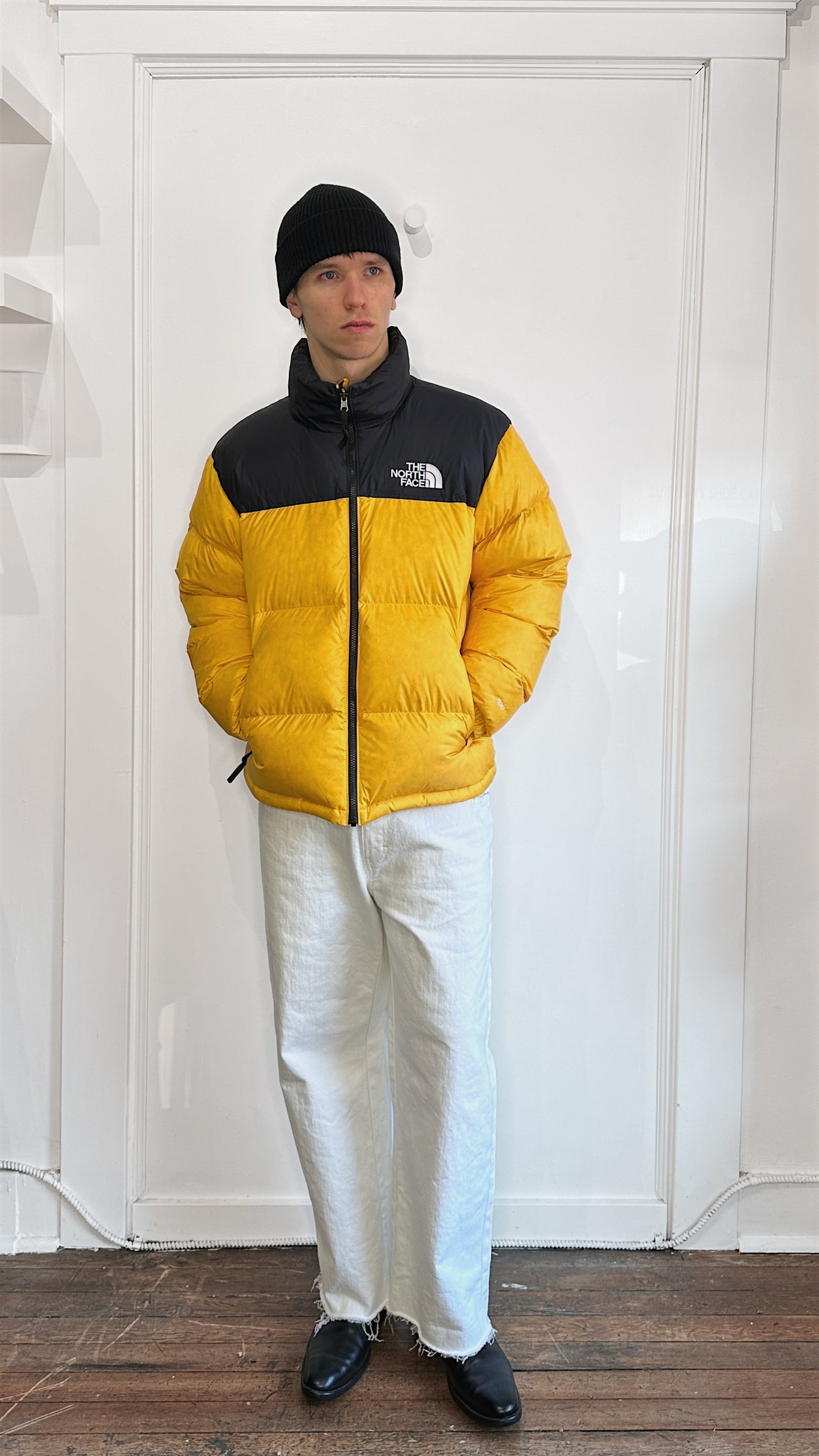 The North Face Yellow & Black 1996 Nuptse Puffer Jacket Medium