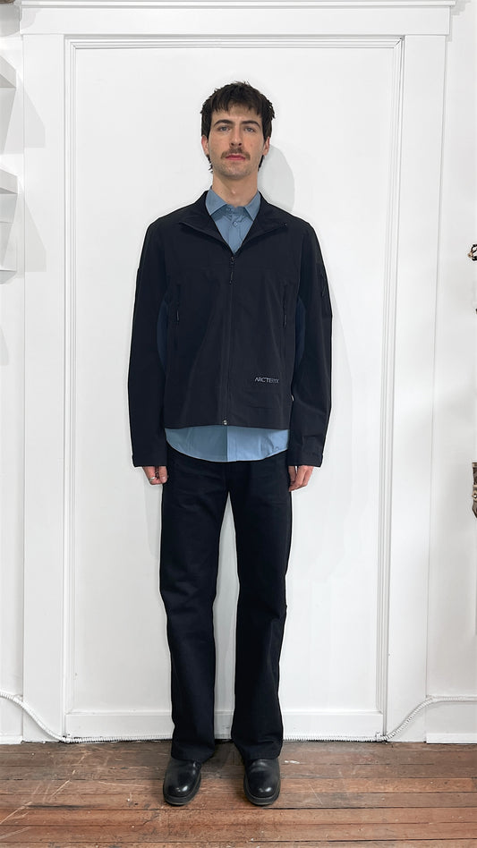 Arc'teryx Black & Navy Lightweight Axle Jacket Medium