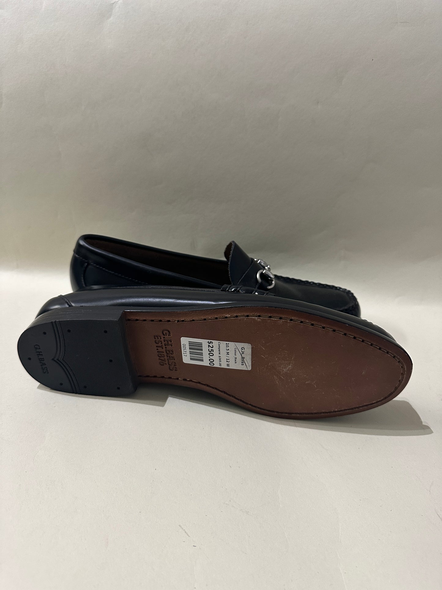 G.H. Bass Black Leather Horsebit Loafers 10.5 M / 12 W