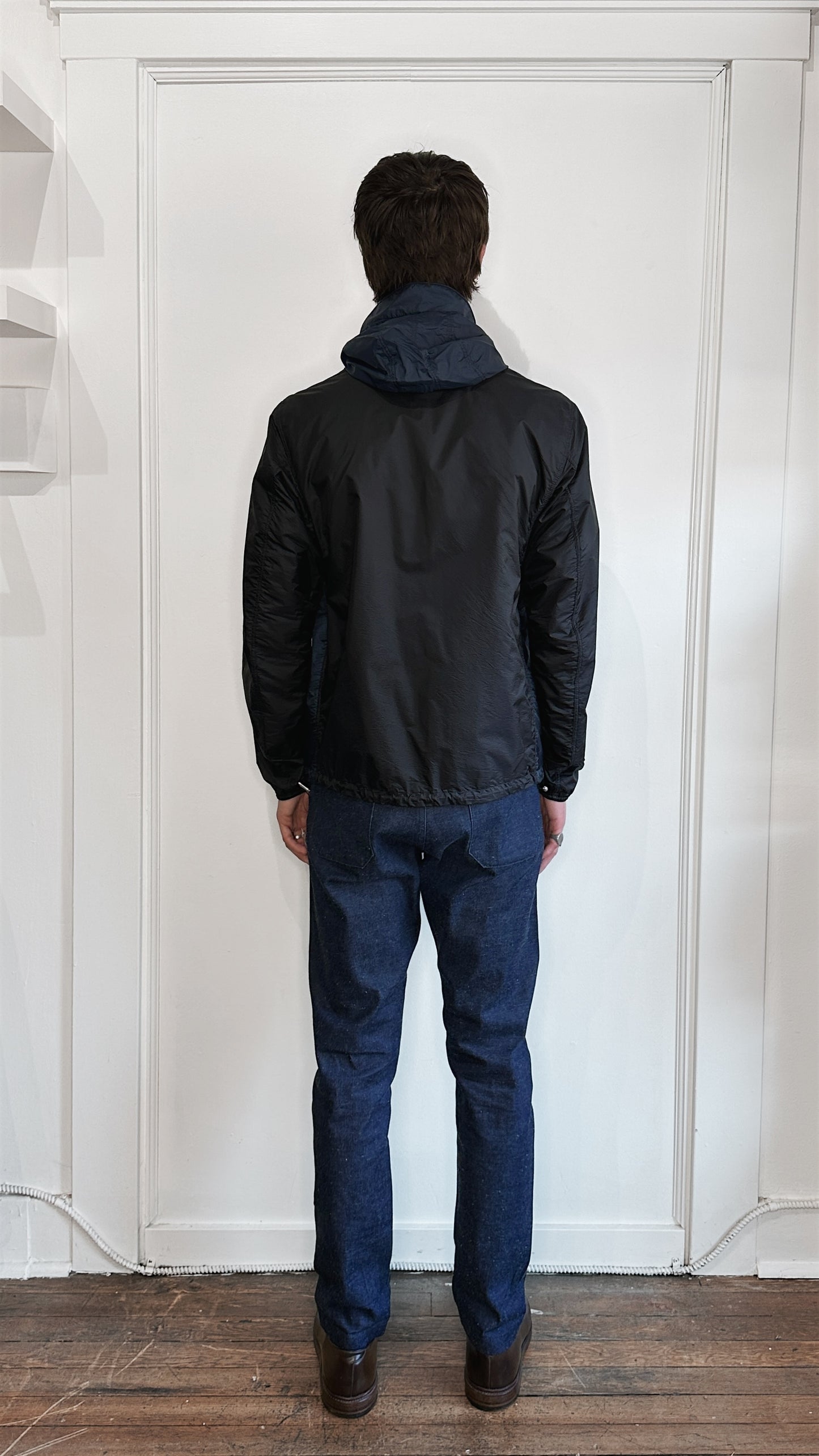 Burberry Navy & Black Lightweight Hooded Windbreaker Medium