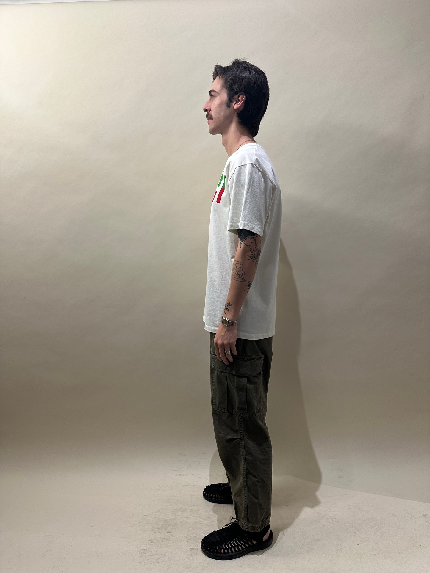 Gucci Off White, Green, & Red Blade SS T-Shirt Small - S