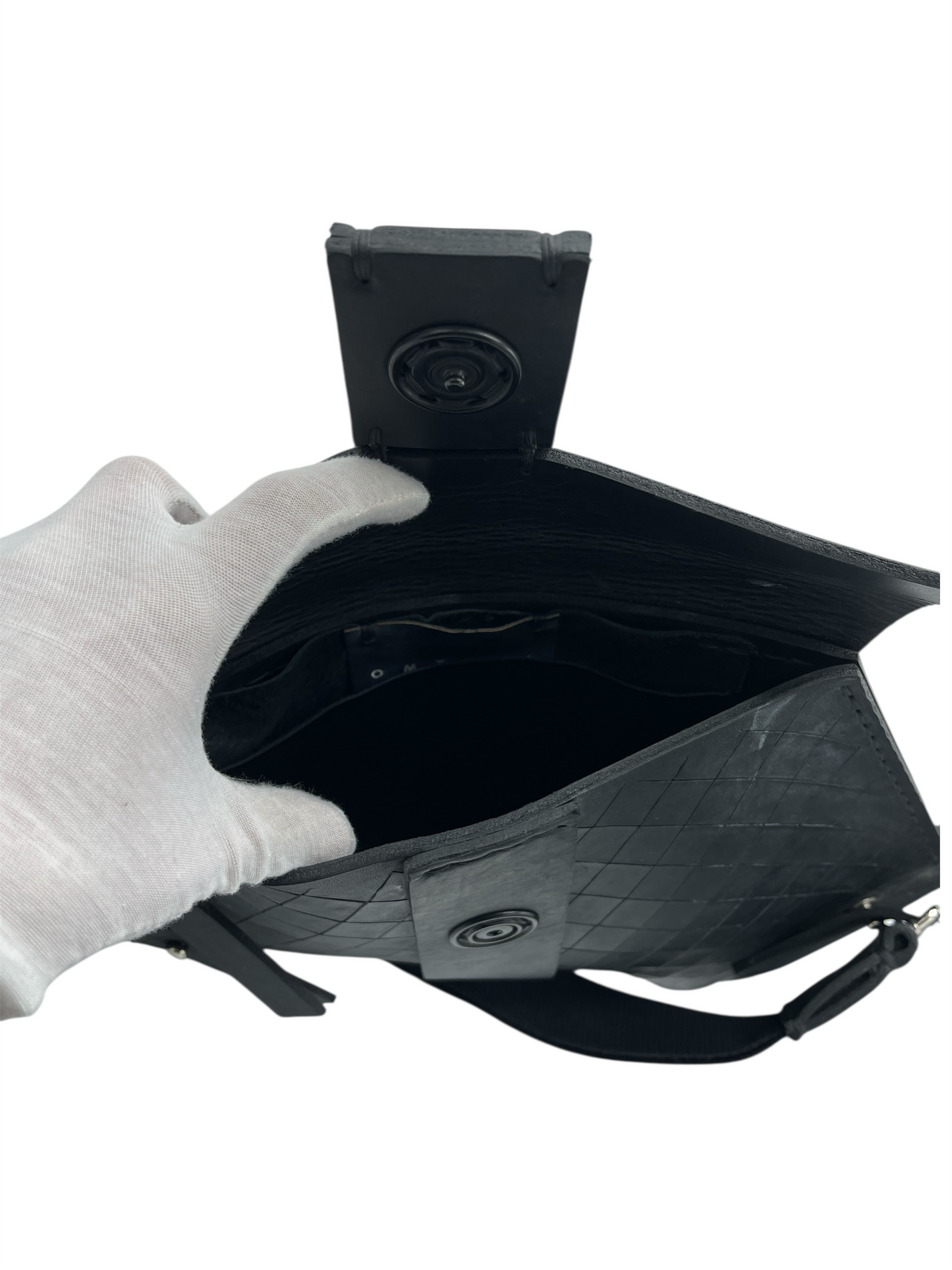 Omtura Black Horsehide Alas Cetus Sling Bag