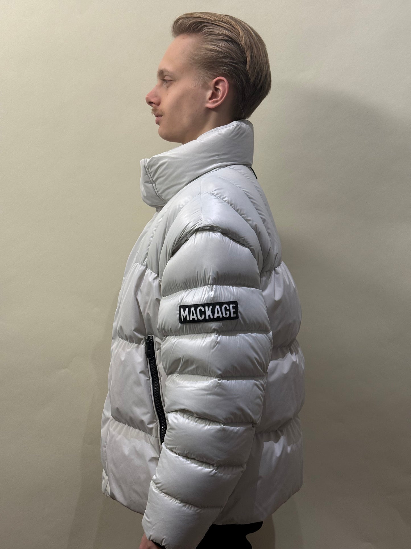 Mackage White Frederic 2-in-1 Convertible Down Coat Large - L