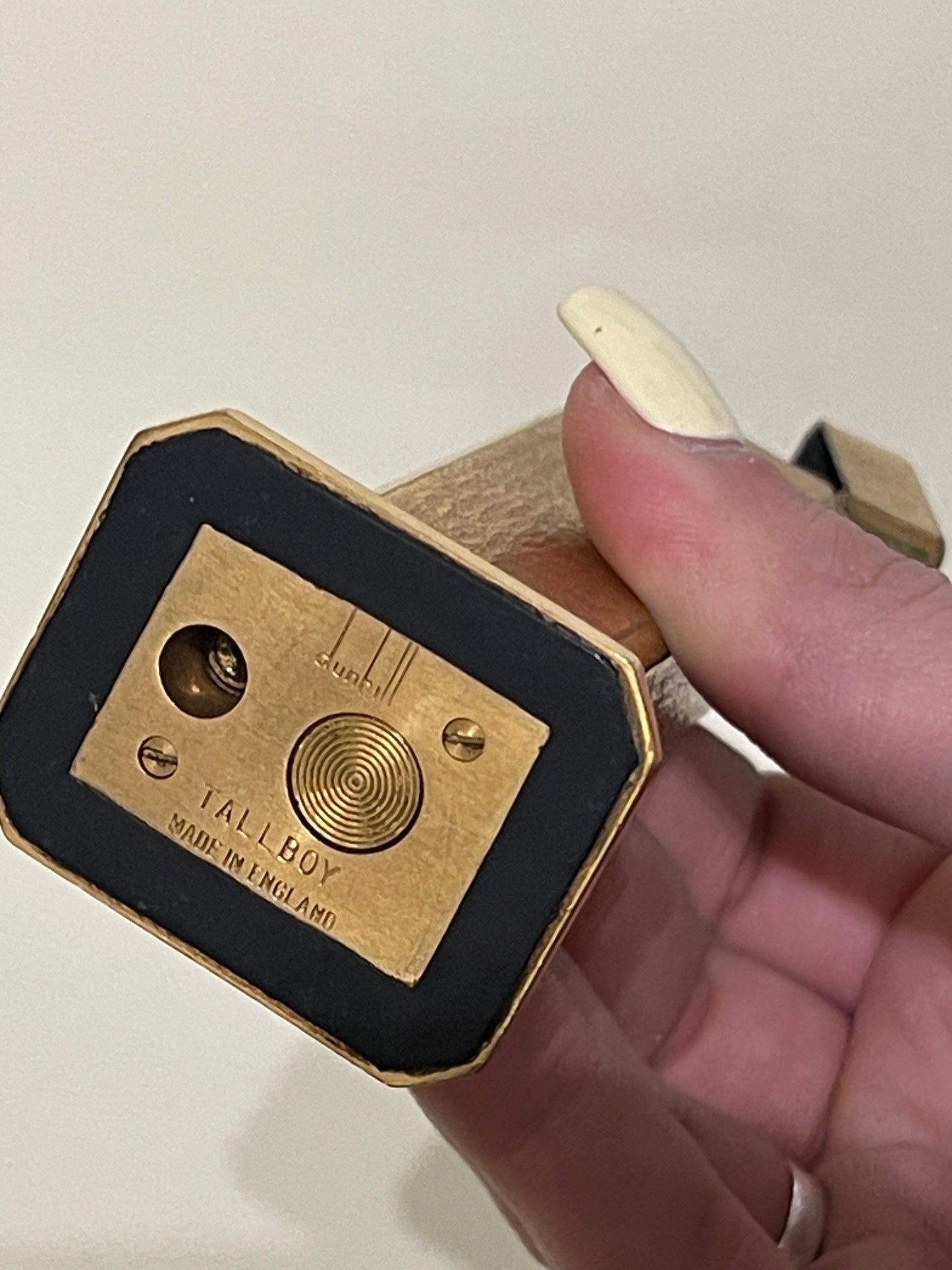 Dunhill Gold Textured Tallboy Rollagas Desk Lighter