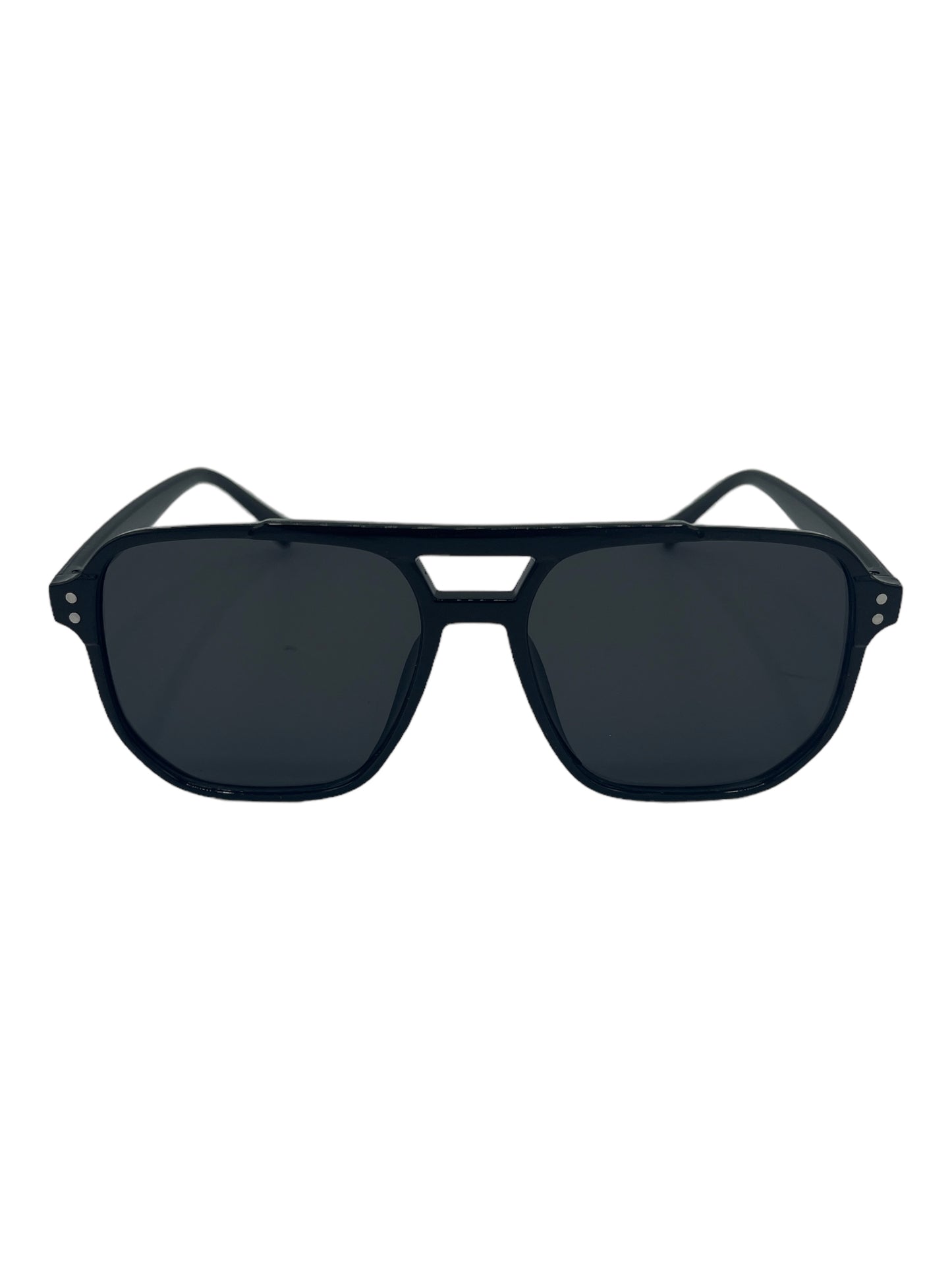 Oversized Frame Aviator Style Everyday Sunglasses