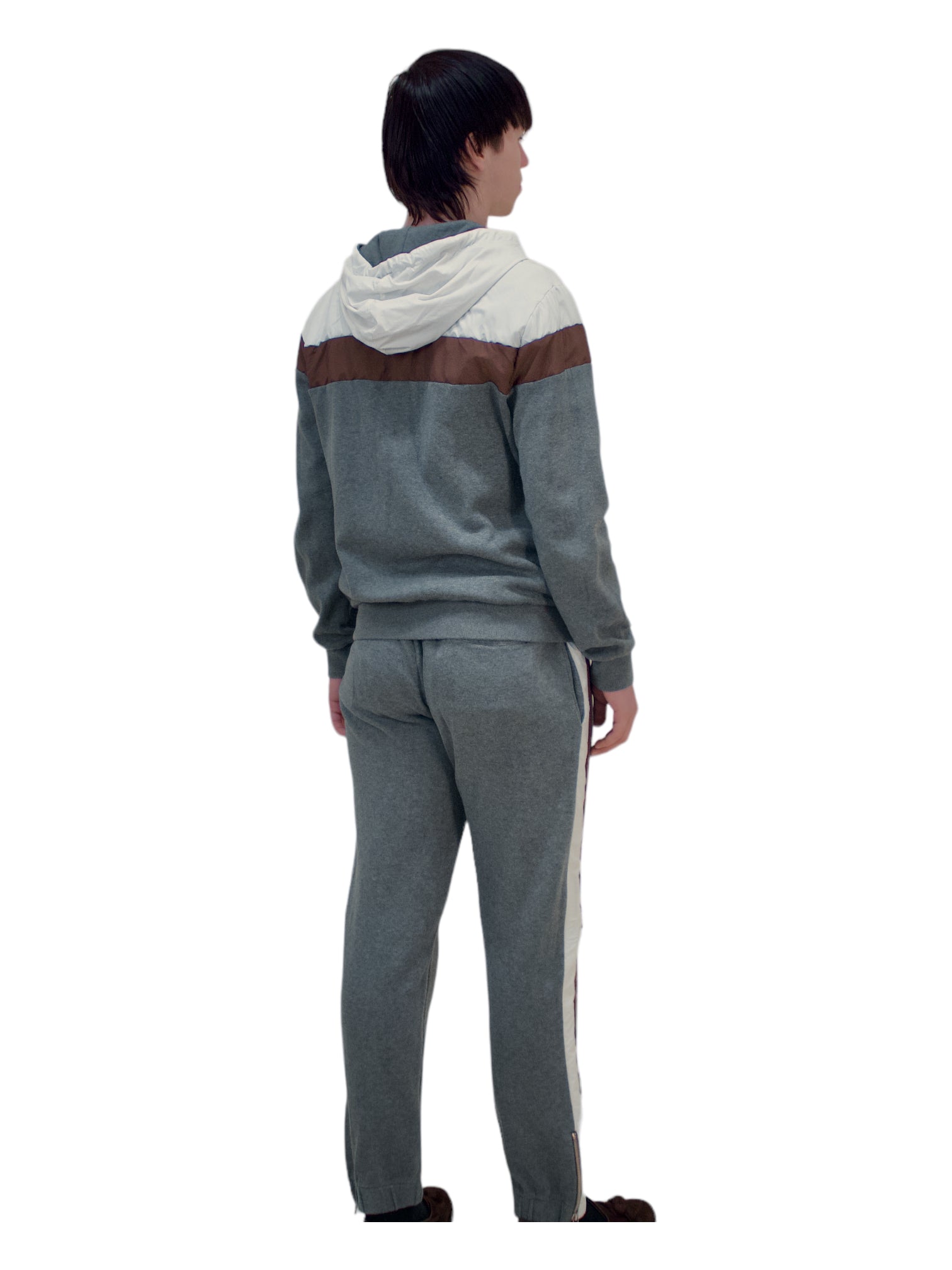 Eleventy Platinum Special Collection Grey Tracksuit - Genuine Design Luxury Consignment. New & Pre-Owned Clothing, Shoes, & Accessories. Calgary, Canada