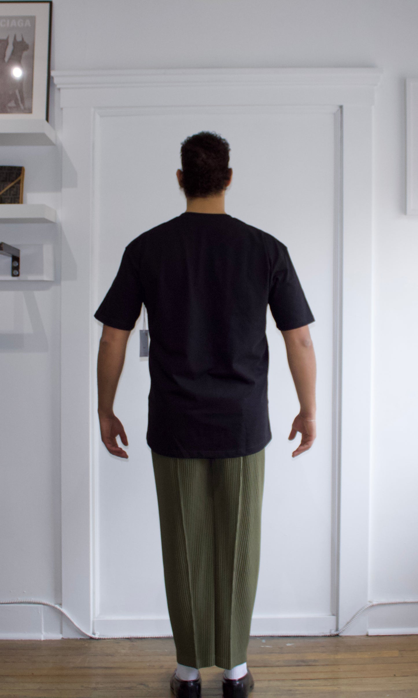 Genuine Boxy Heavyweight Blank T Shirt - Genuine Design Luxury Consignment. New & Pre-Owned Clothing, Shoes, & Accessories. Calgary, Canada