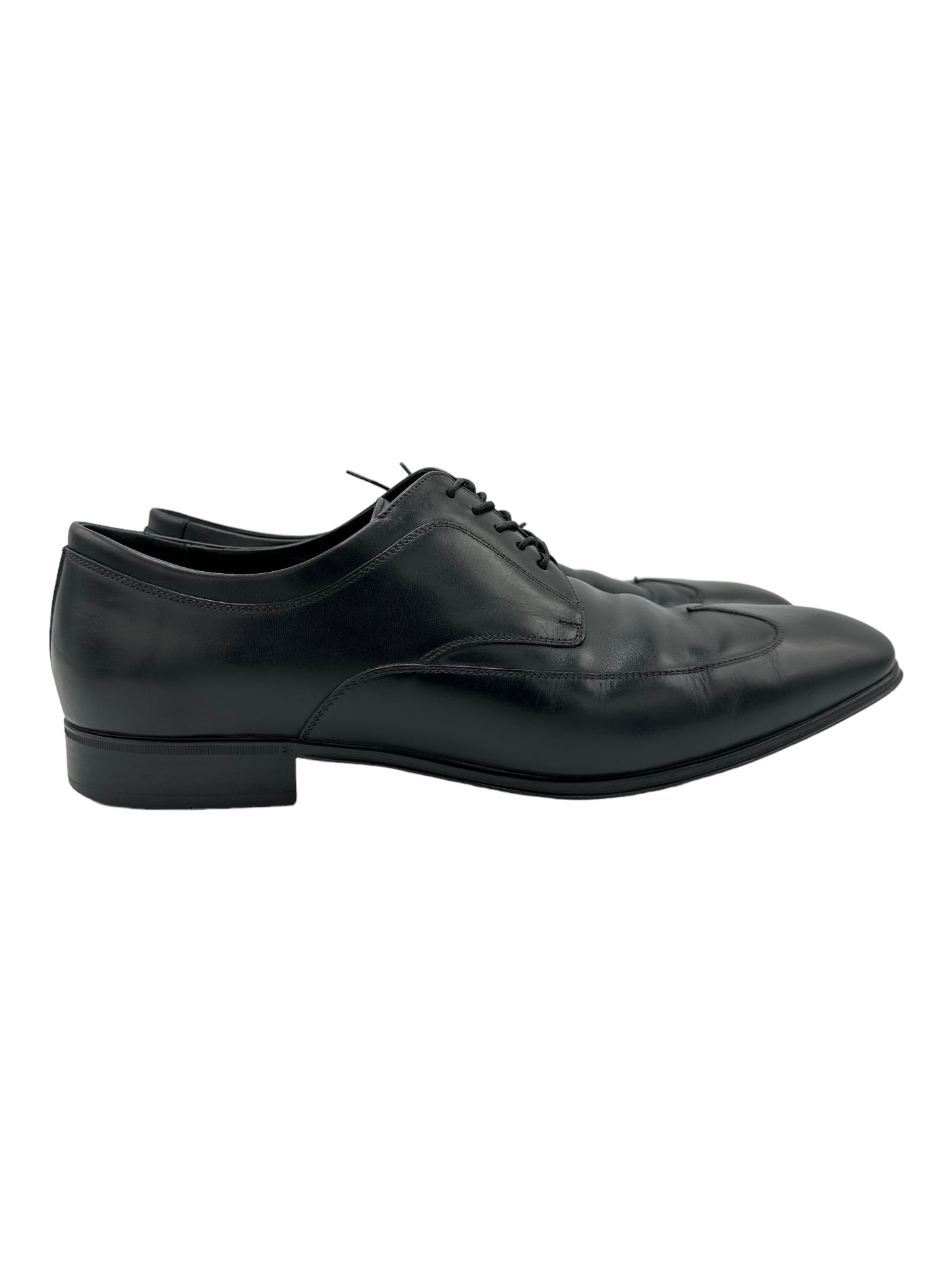 Salvatore Ferragamo Black Wingtip Oxford Leather Dress Shoes