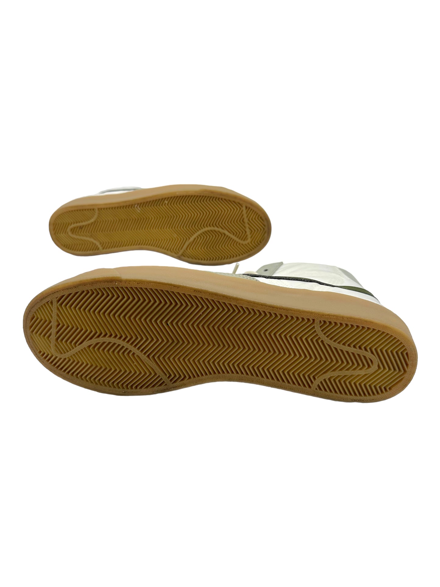 Nike Blazer Mid 77 Green Nylon Sneakers - Genuine Design Luxury Consignment for Men. New & Pre-Owned Clothing, Shoes, & Accessories. Calgary, Canada