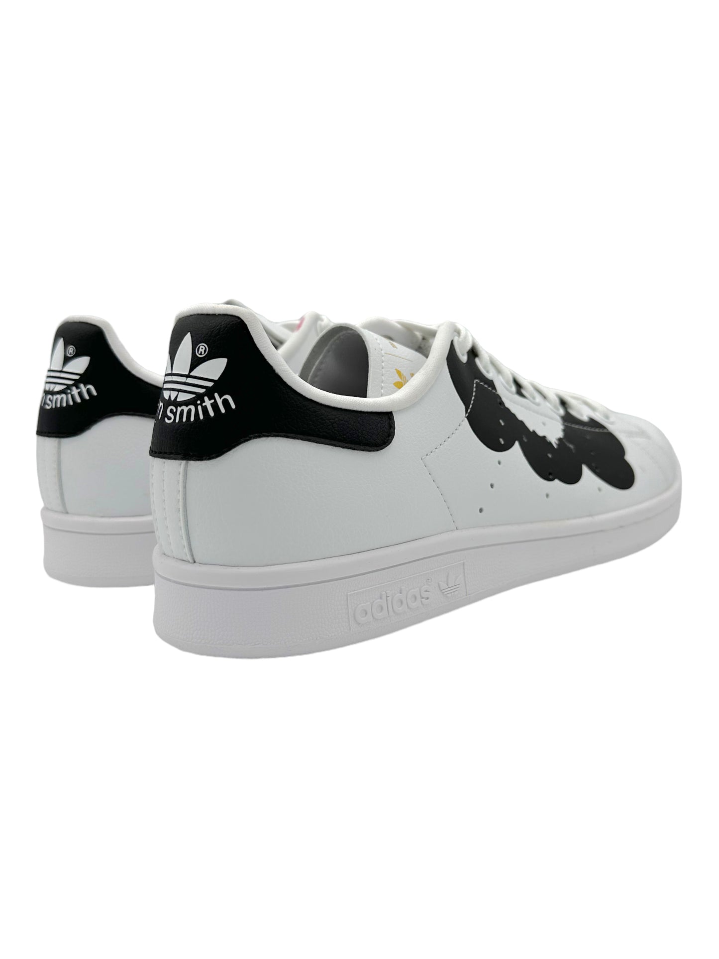 Adidas White Stan Smith Marimekko Unikko Sneakers - Genuine Design Luxury Consignment for Men. New & Pre-Owned Clothing, Shoes, & Accessories. Calgary, Canada