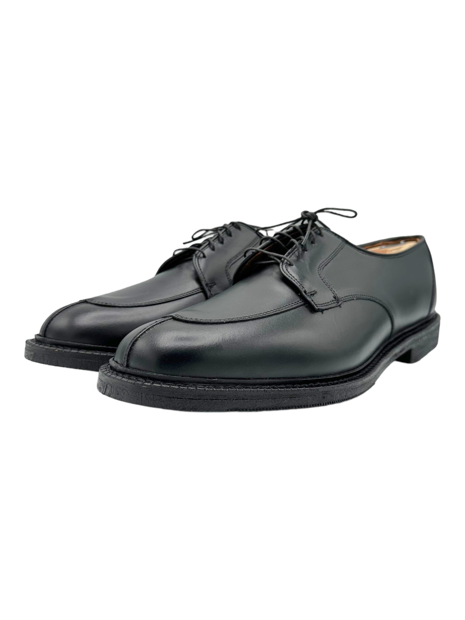 Allen Edmonds Black Ashton Split Toe Derby Dress Shoes - Genuine Design Luxury Consignment for Men. New & Pre-Owned Clothing, Shoes, & Accessories. Calgary, Canada