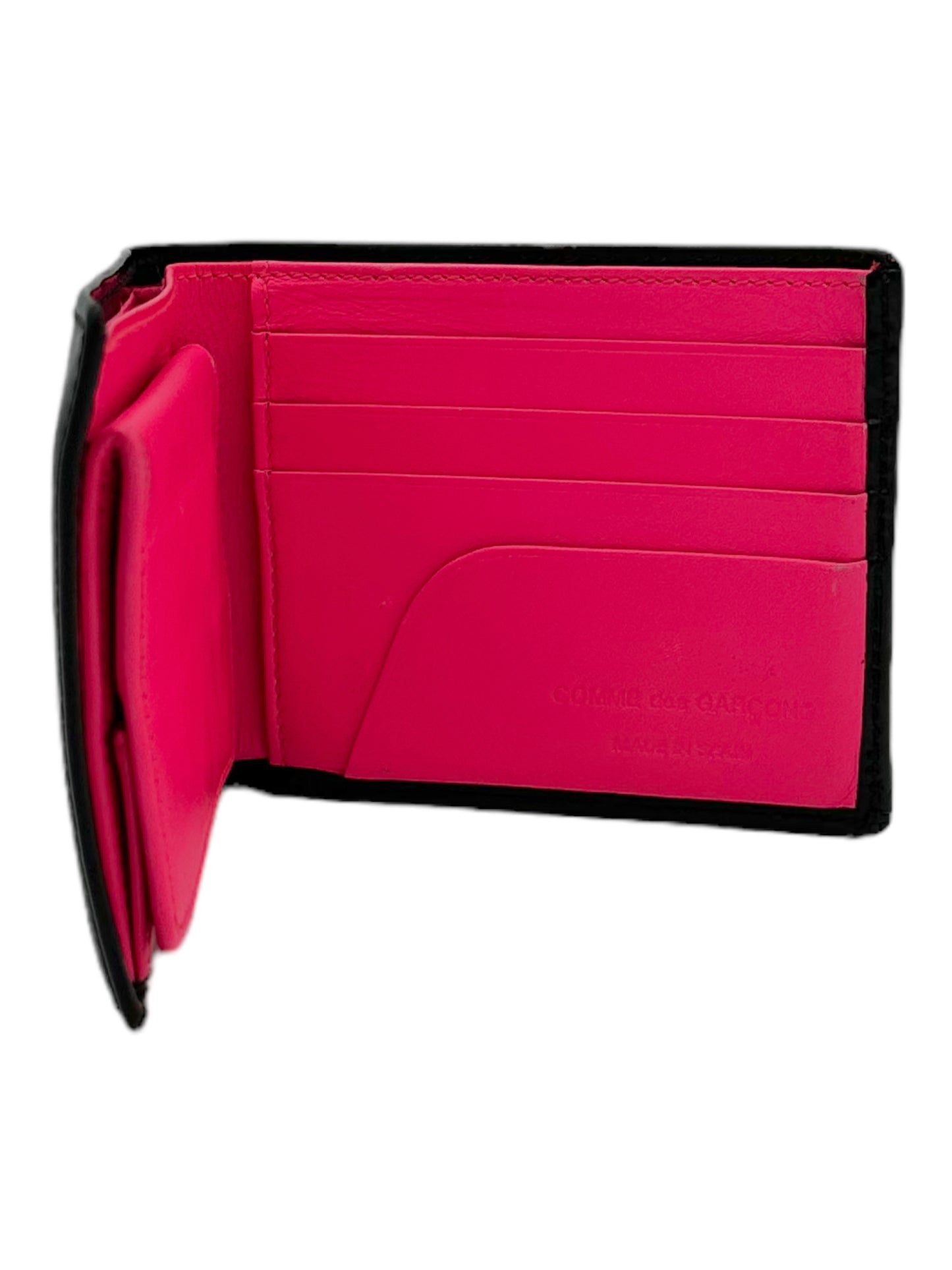 Comme Des Garçons Black & Pink Cow Hide Leather Bifold Wallet - Genuine Design Luxury Consignment for Men. New & Pre-Owned Clothing, Shoes, & Accessories. Calgary, Canada