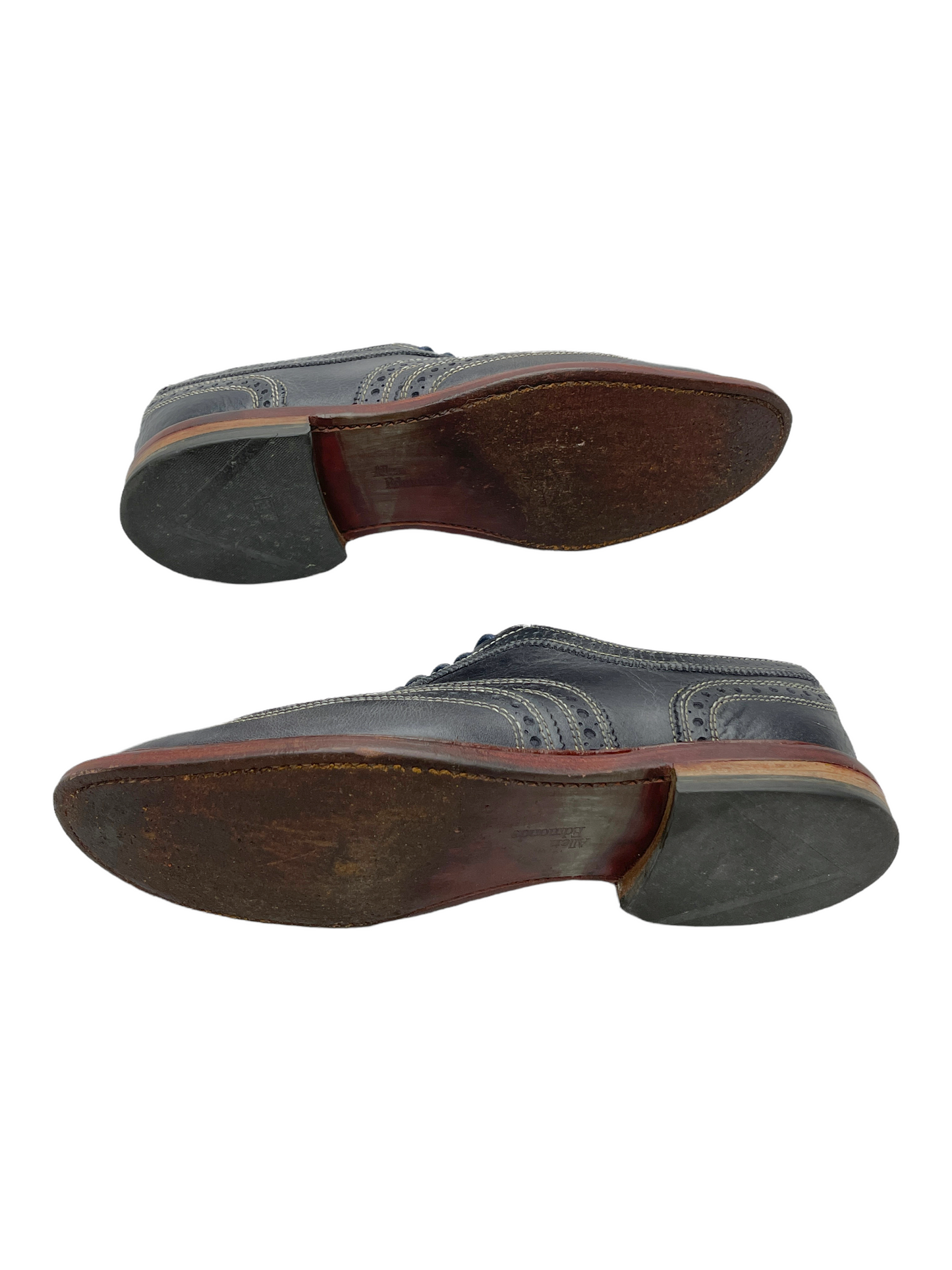 Allen Edmonds Neumok Navy Blue Leather Oxford Dress Shoes 9 D US Men —Genuine Design luxury consignment Calgary, Canada New and pre-owned clothing, shoes, accessories.