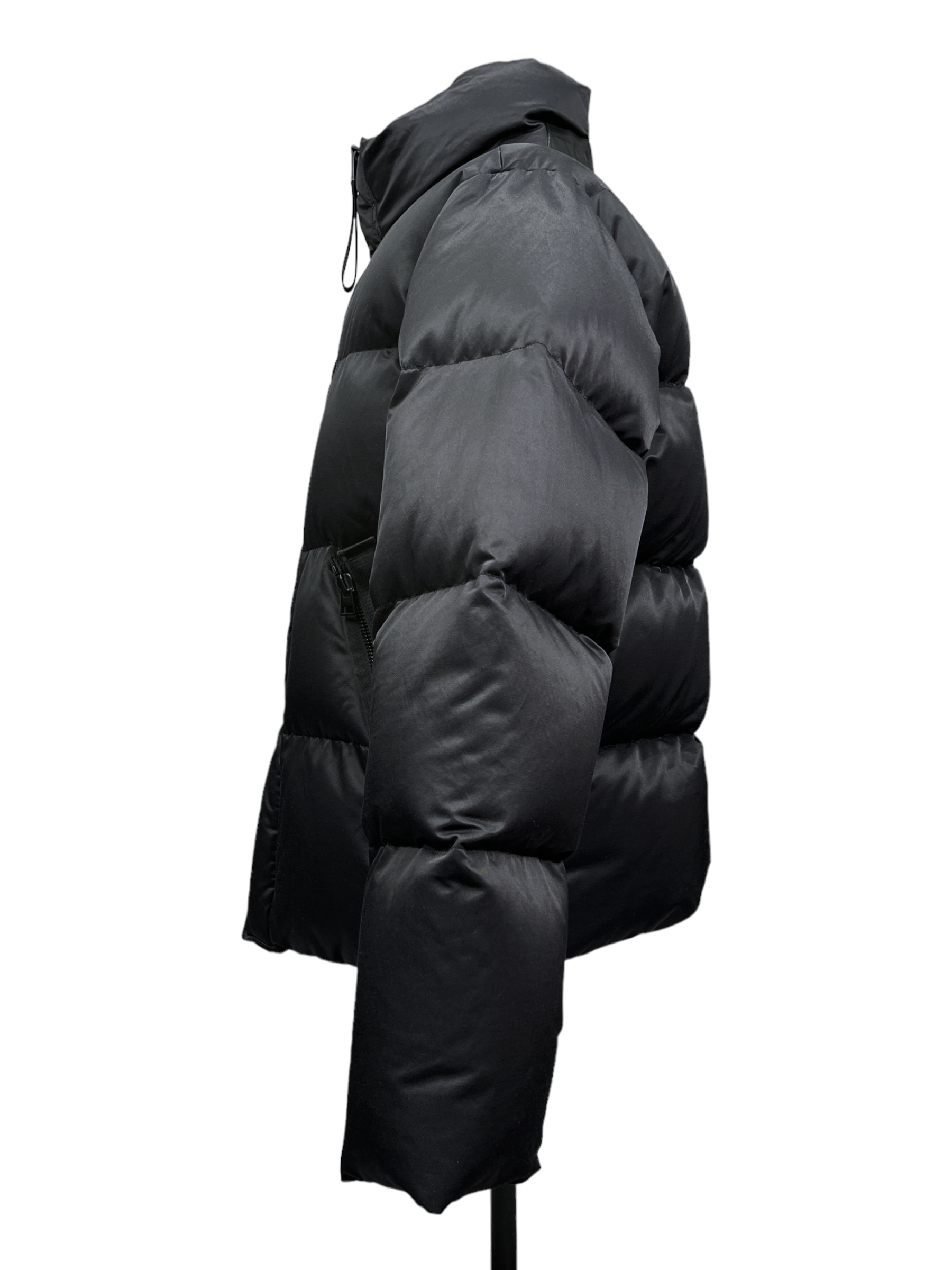 Tom Ford Black Goose Down Puffer Jacket 36— Genuine Design Luxury Consignment Calgary, Alberta, Canada New and Pre-Owned Clothing, Shoes, Accessories.
