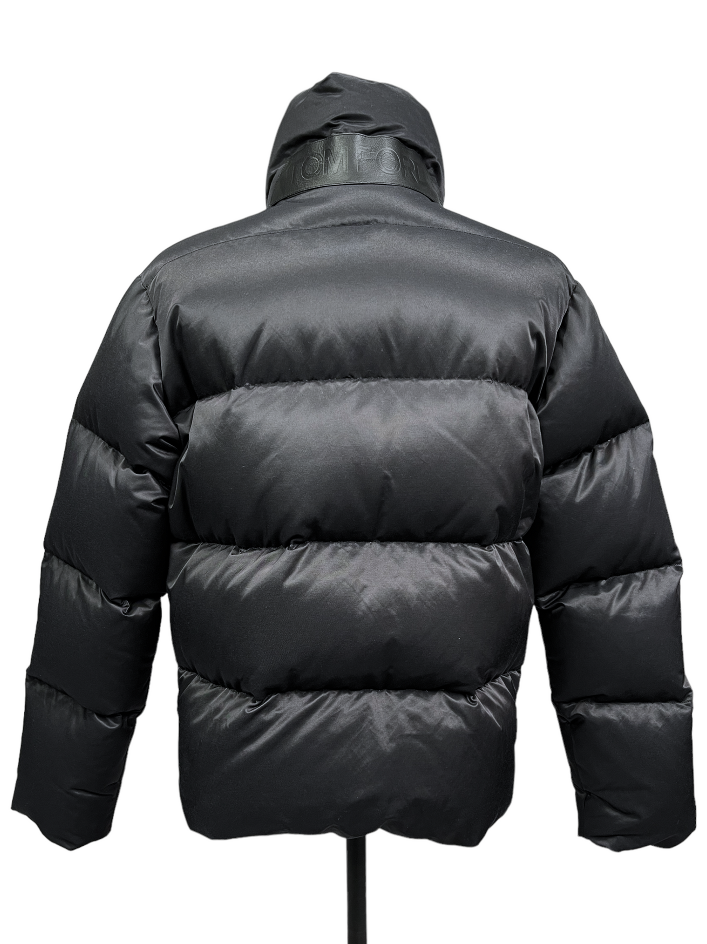 Tom Ford Black Goose Down Puffer Jacket 36— Genuine Design Luxury Consignment Calgary, Alberta, Canada New and Pre-Owned Clothing, Shoes, Accessories.