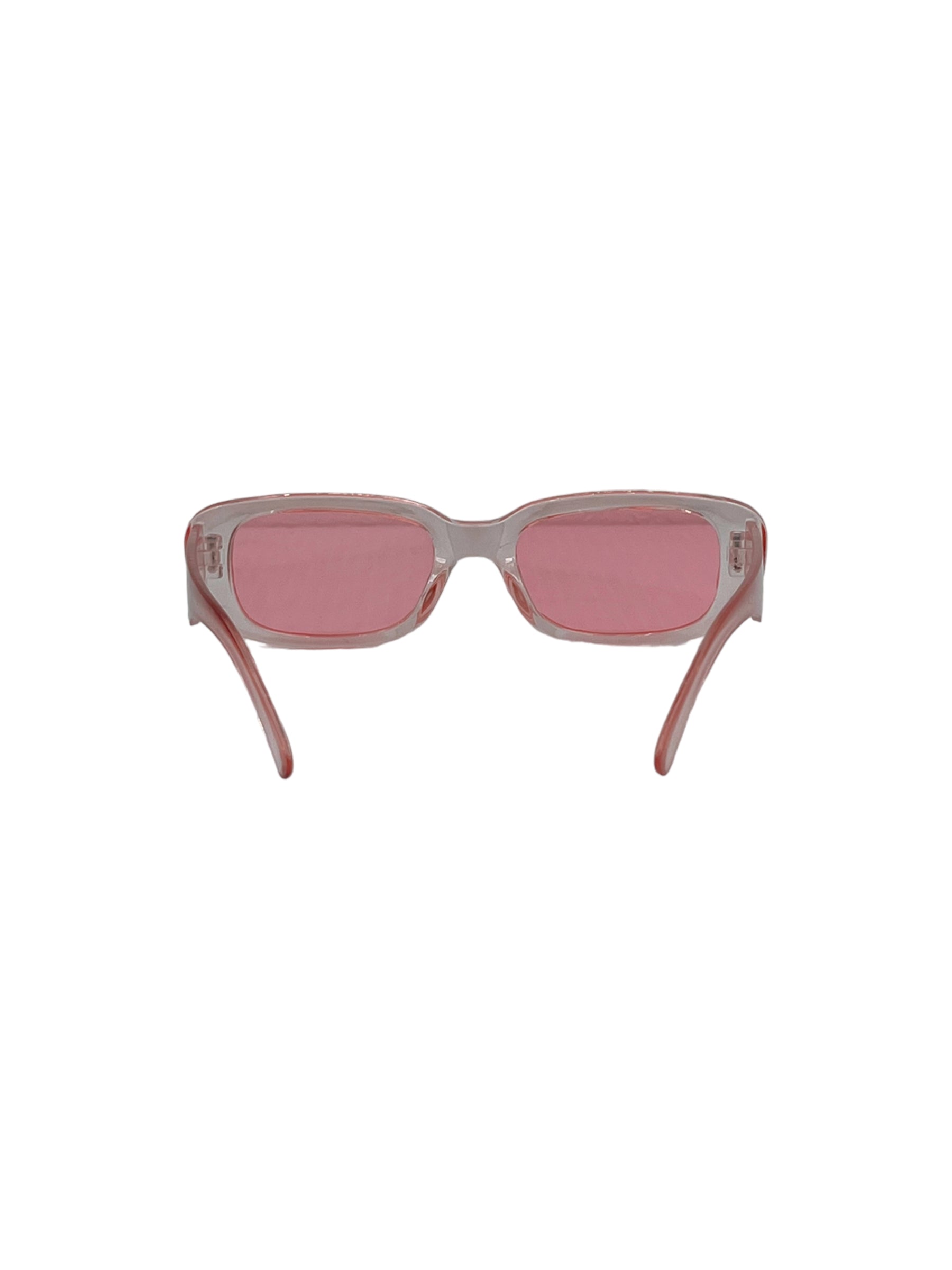 Oval Frame Everyday Sunglasses - Genuine Design Luxury Consignment for Men. New & Pre-Owned Clothing, Shoes, & Accessories. Calgary, Canada