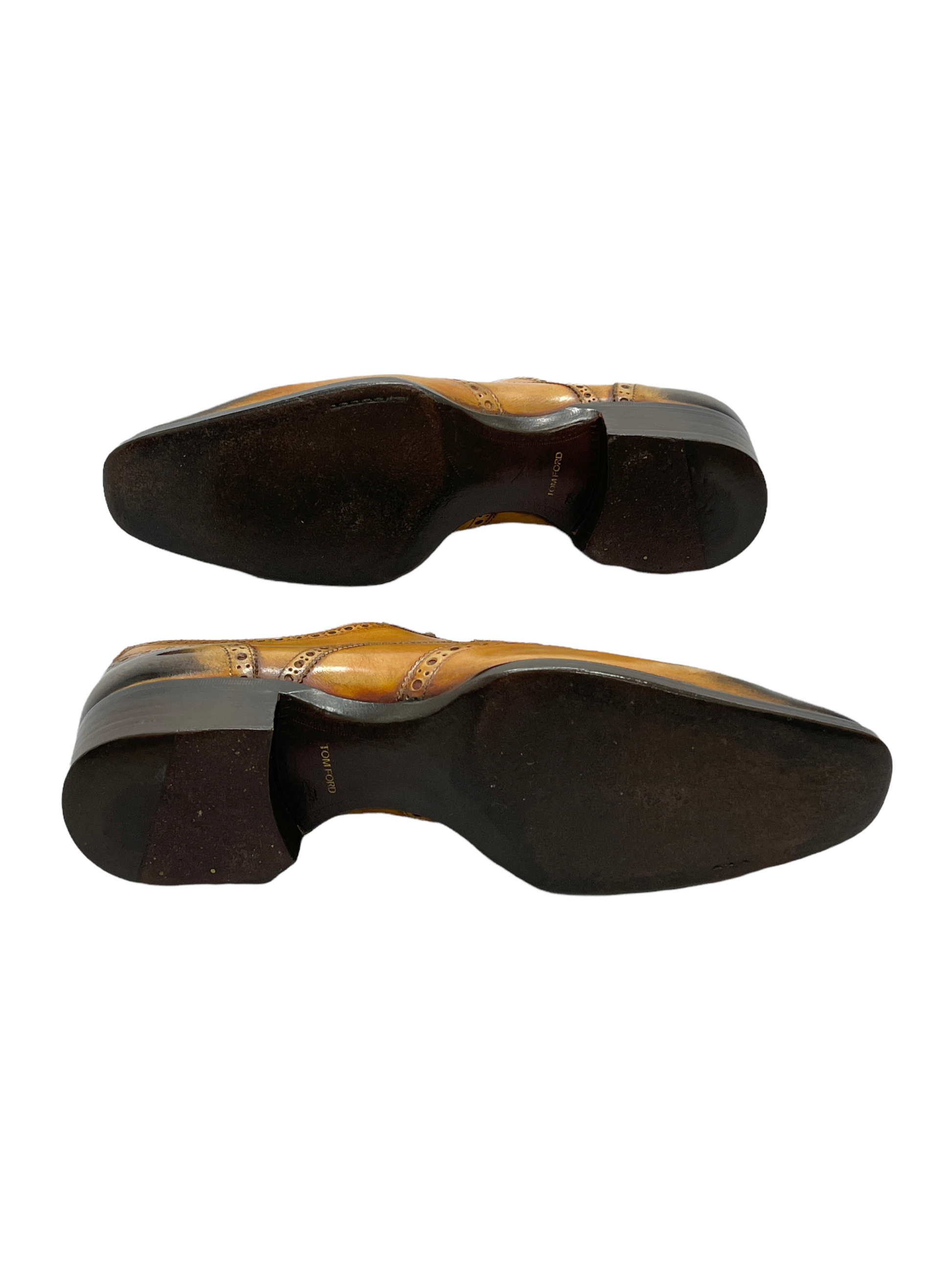 Tom Ford Light Brown Leather Oxford Dress Shoe 8.5 D US — Genuine Design luxury consignment Calgary, Canada New & pre-owned clothing, shoes, accessories.