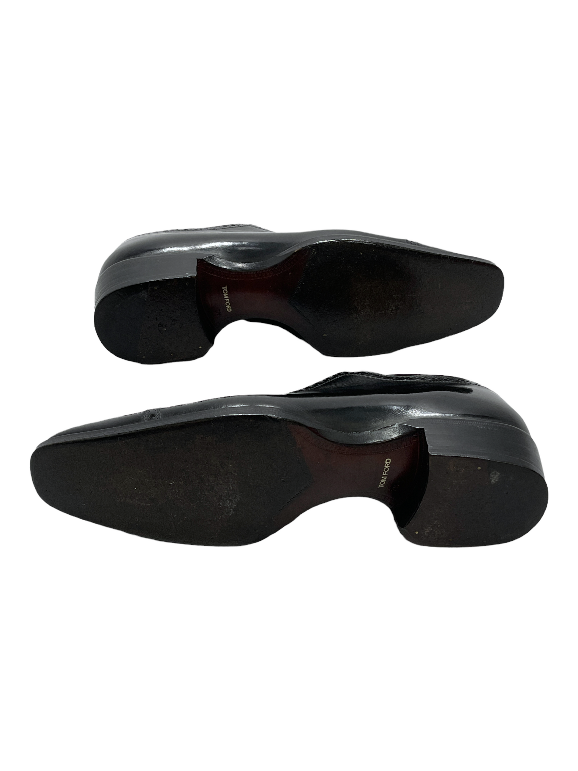 Tom Ford Black Leather Oxford Dress Shoe 8.5 D US — Genuine Design luxury consignment Calgary, Canada New & pre-owned clothing, shoes, accessories.