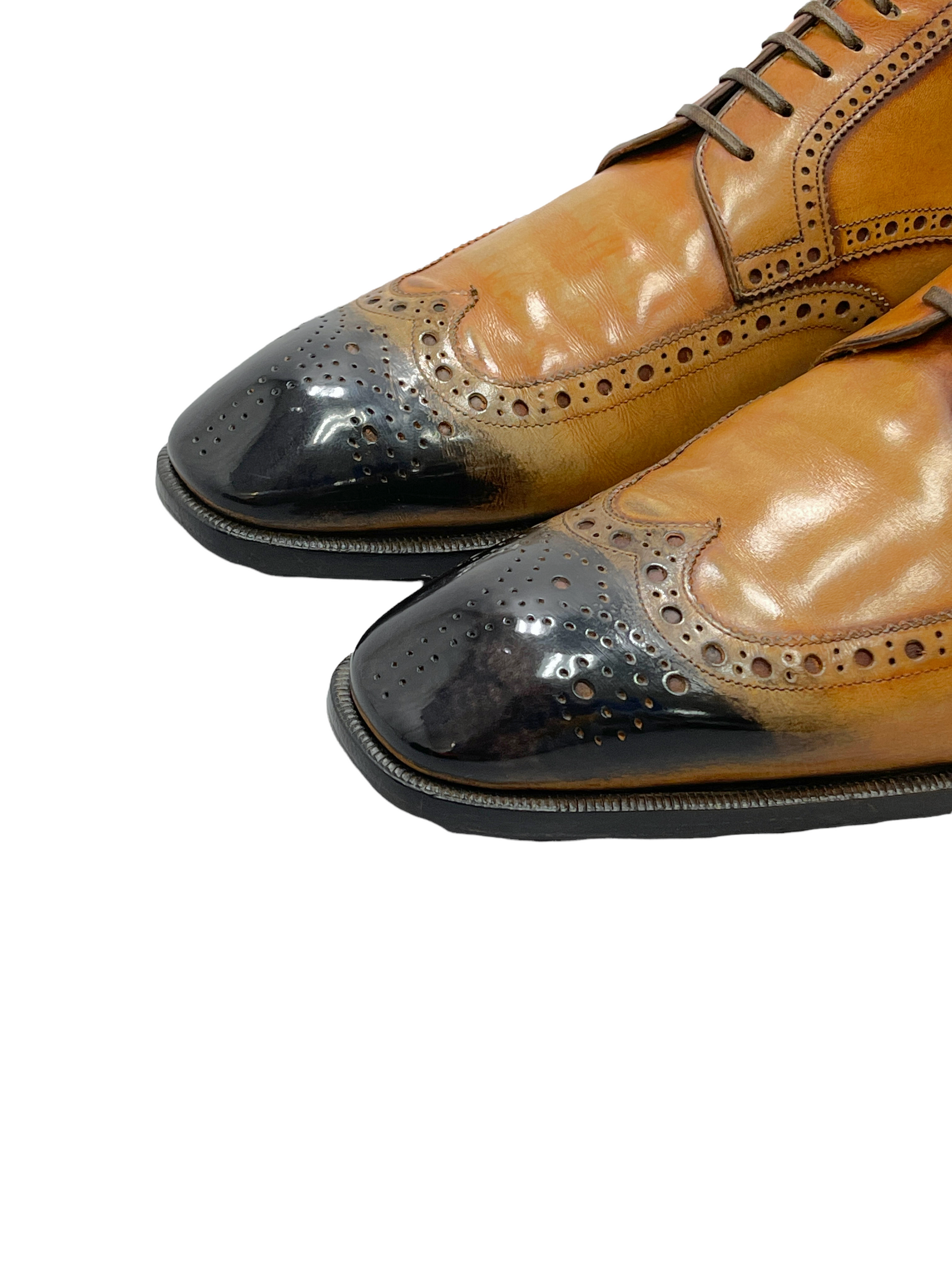 Tom Ford Light Brown Leather Oxford Dress Shoe 8.5 D US — Genuine Design luxury consignment Calgary, Canada New & pre-owned clothing, shoes, accessories.