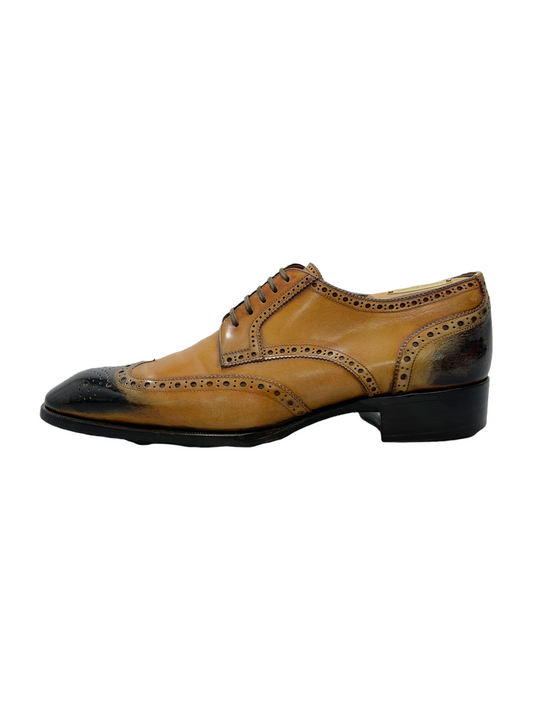 Tom Ford Light Brown Leather Oxford Dress Shoe 8.5 D US — Genuine Design luxury consignment Calgary, Canada New & pre-owned clothing, shoes, accessories.