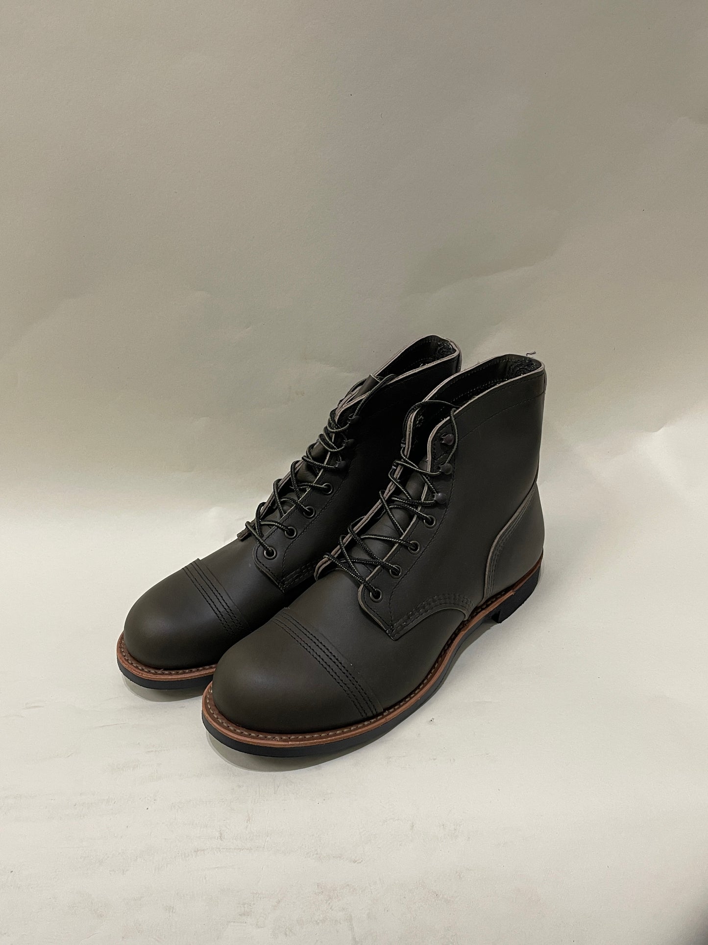 Red Wing Shoes Dark Green Cap Toe Iron Ranger Boots 10.5 M / 12 W