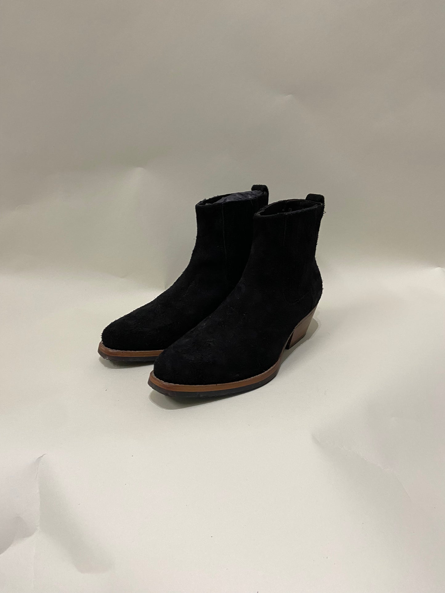 Our Lgeacy Black Hairy Suede Cuban Boots 7 M / 8.5 W