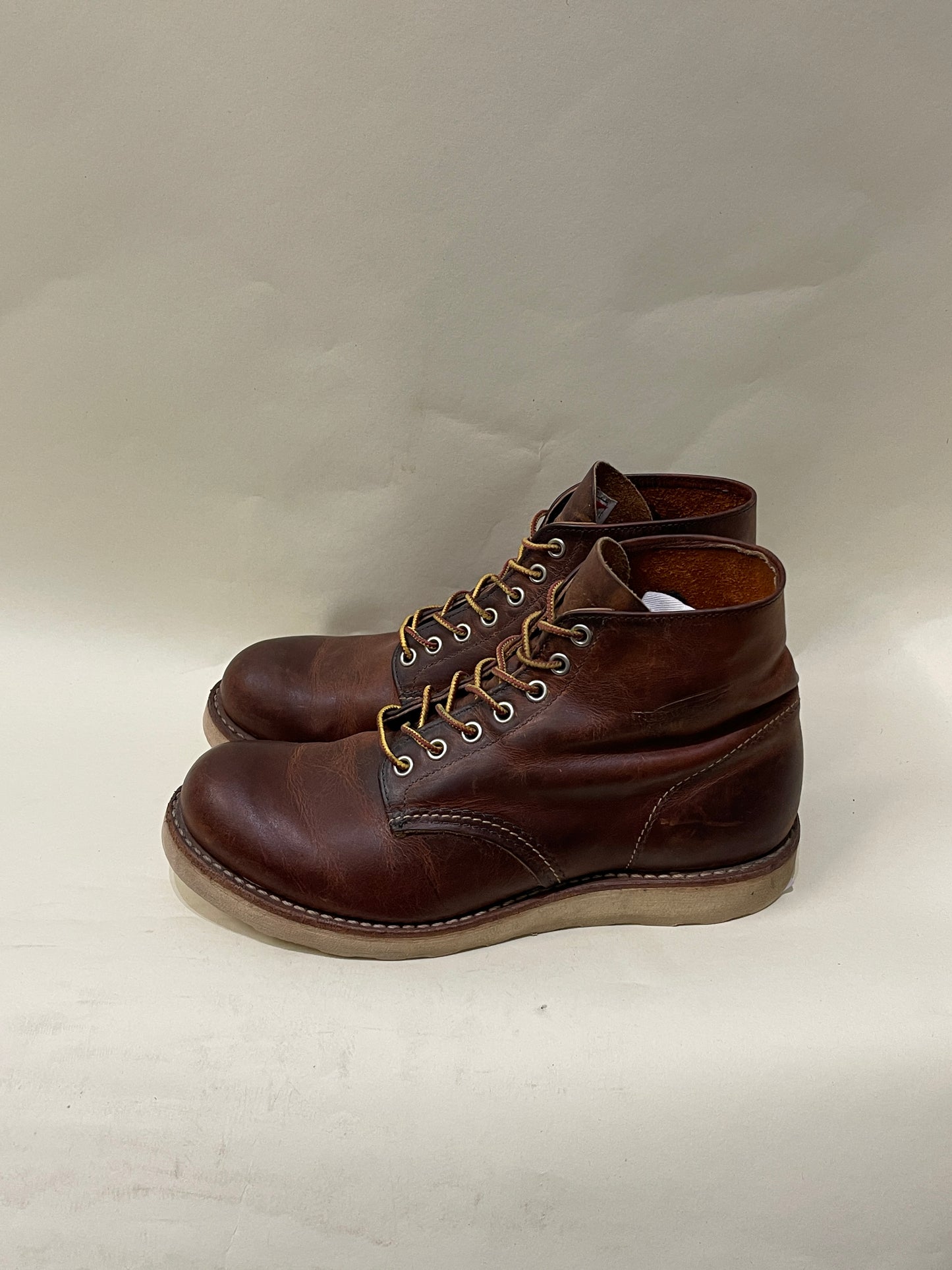 Red Wing Shoes Brown Leather 9111 Round Toe Heritage Boots 8 M / 9.5 W