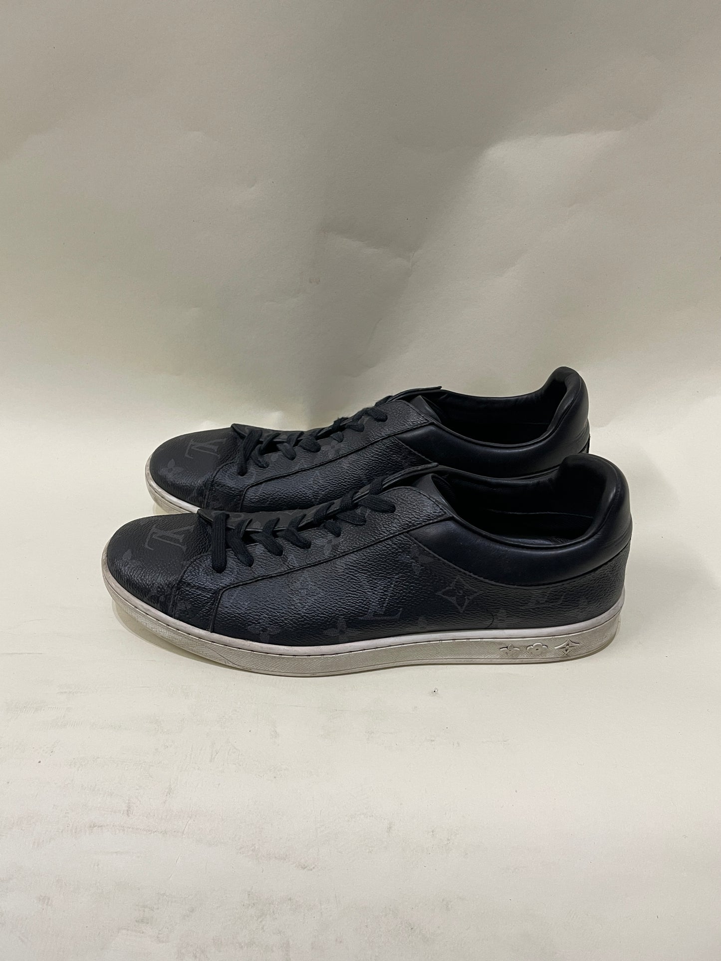 Louis Vuitton Black & Grey Monogram Eclipse Luxembourg Sneakers 9 M / 10.5 W