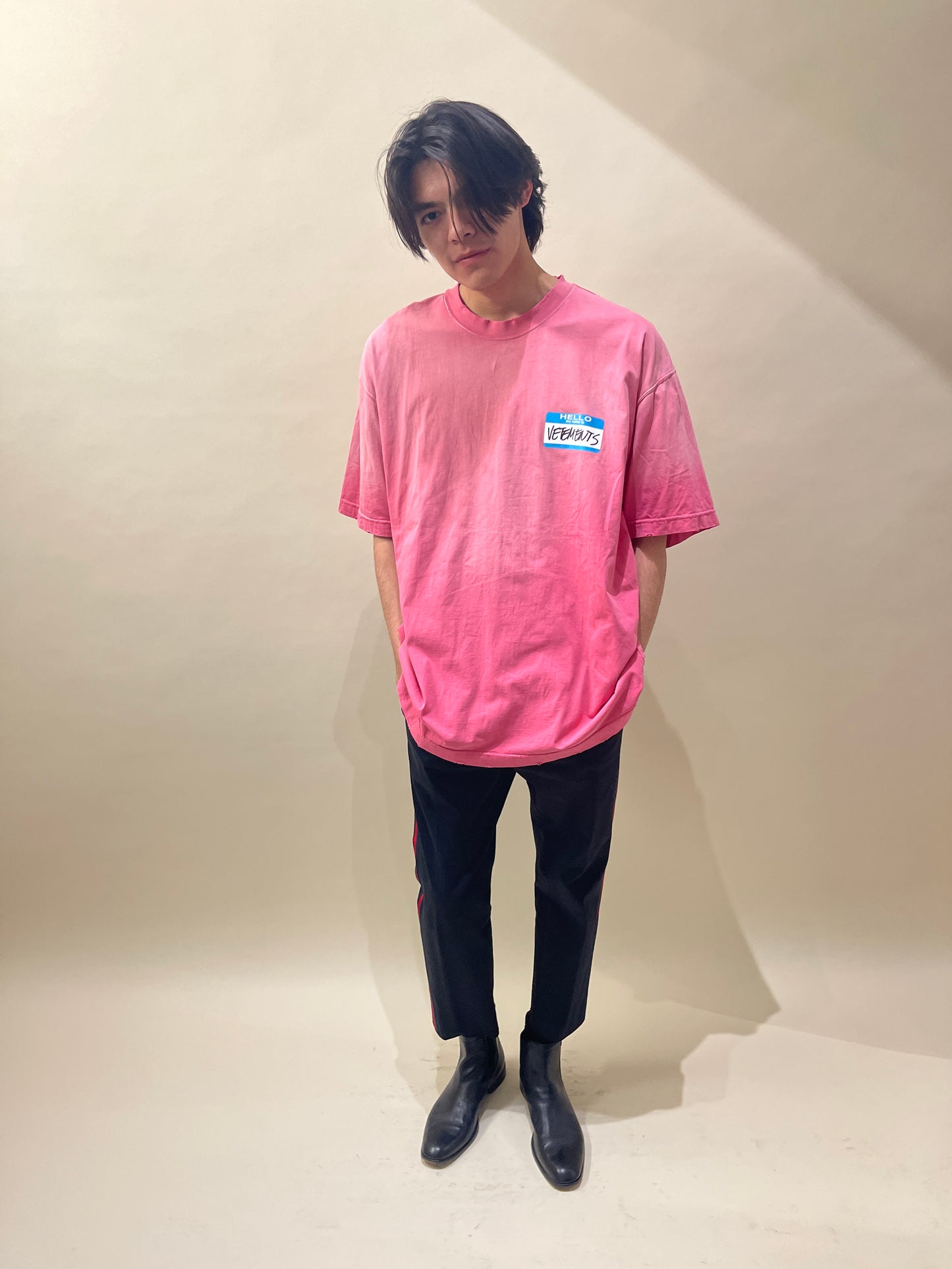 Vetements Pink 'My Name Is' Motif SS T-Shirt Large - L