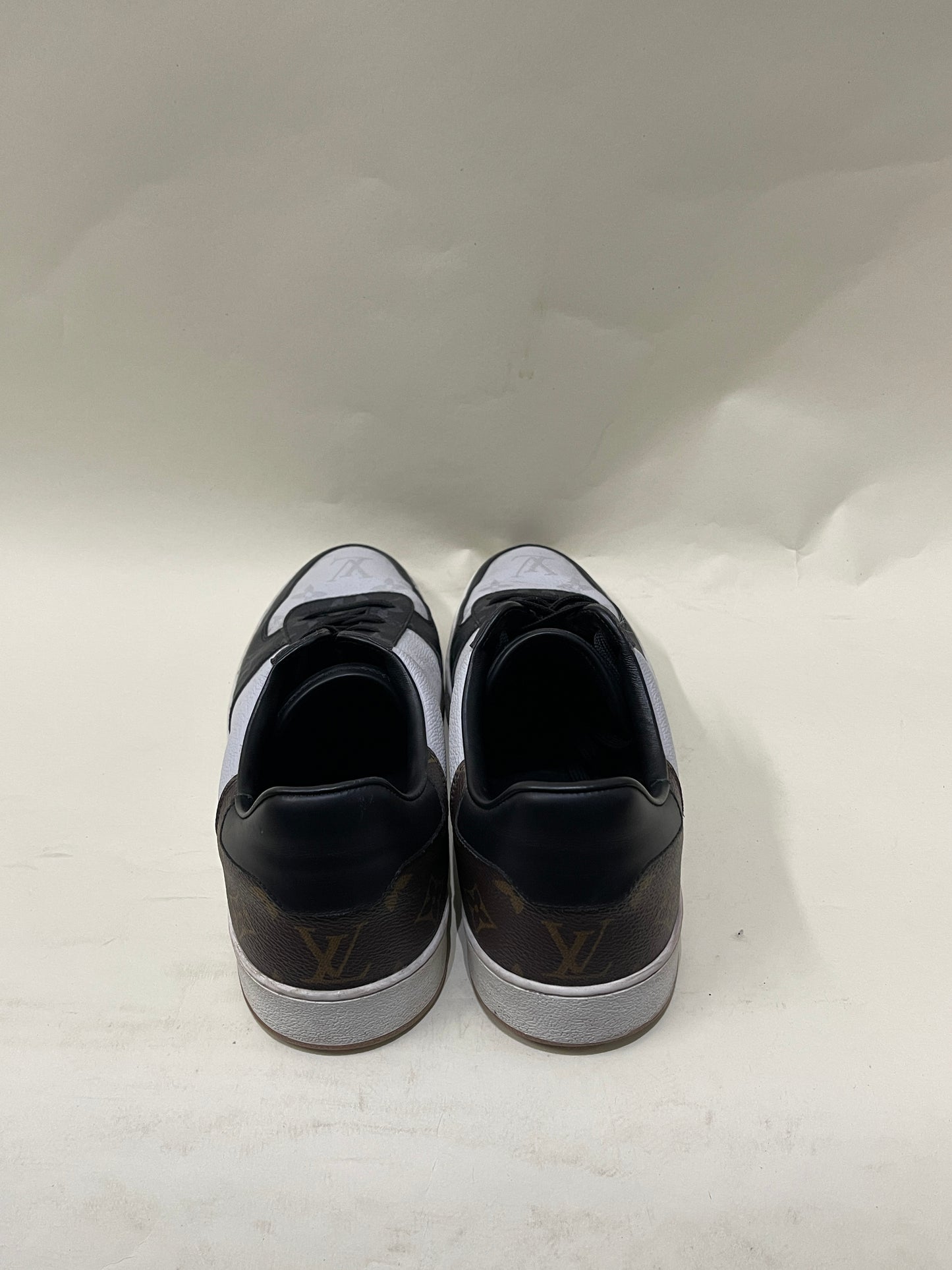 Louis Vuitton Black, White, Brown Low Rivoli Sneakers 9 M / 10.5 W