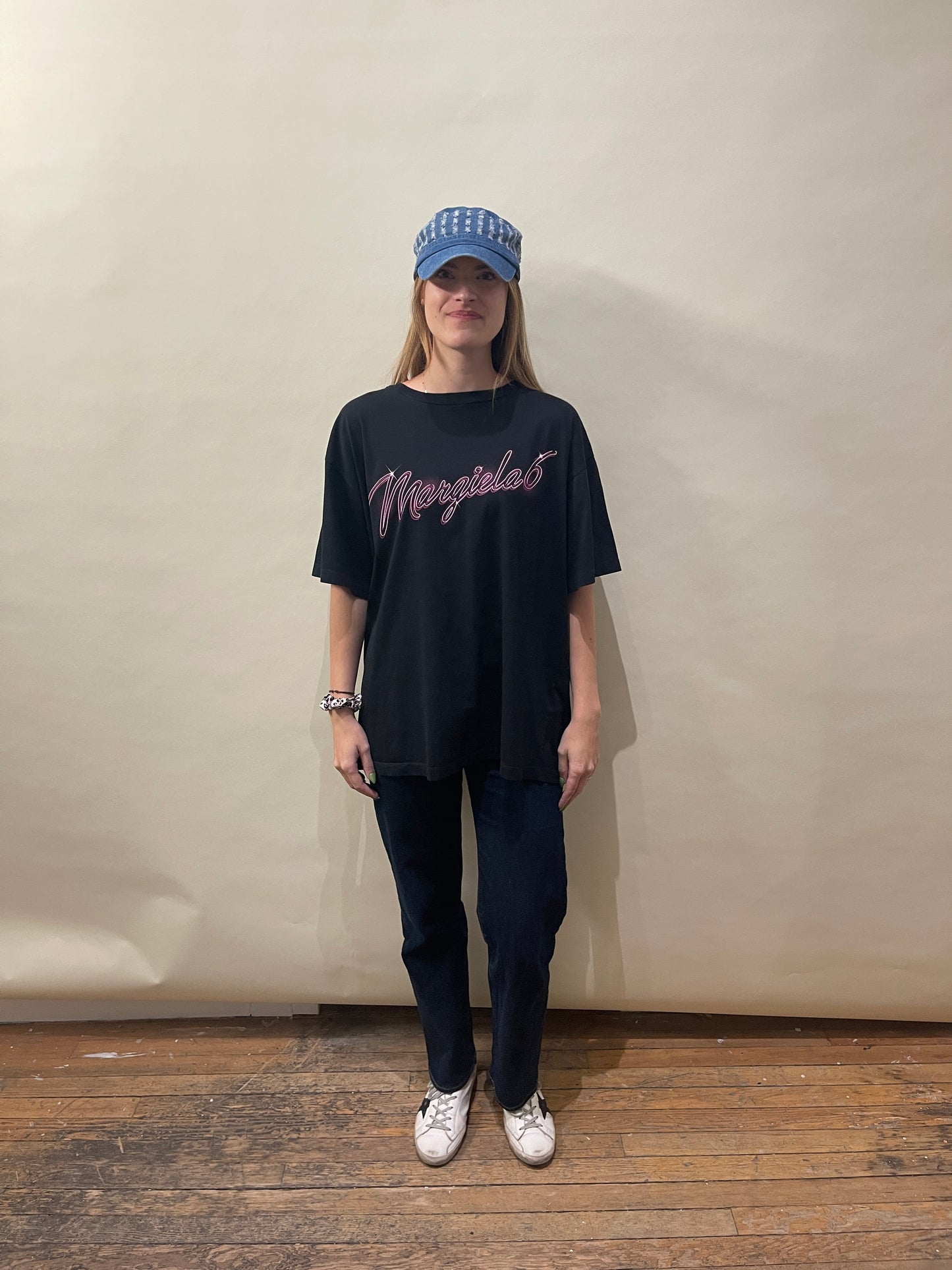 MM6 Black & Pink Neon Logo SS T-Shirt Large - L