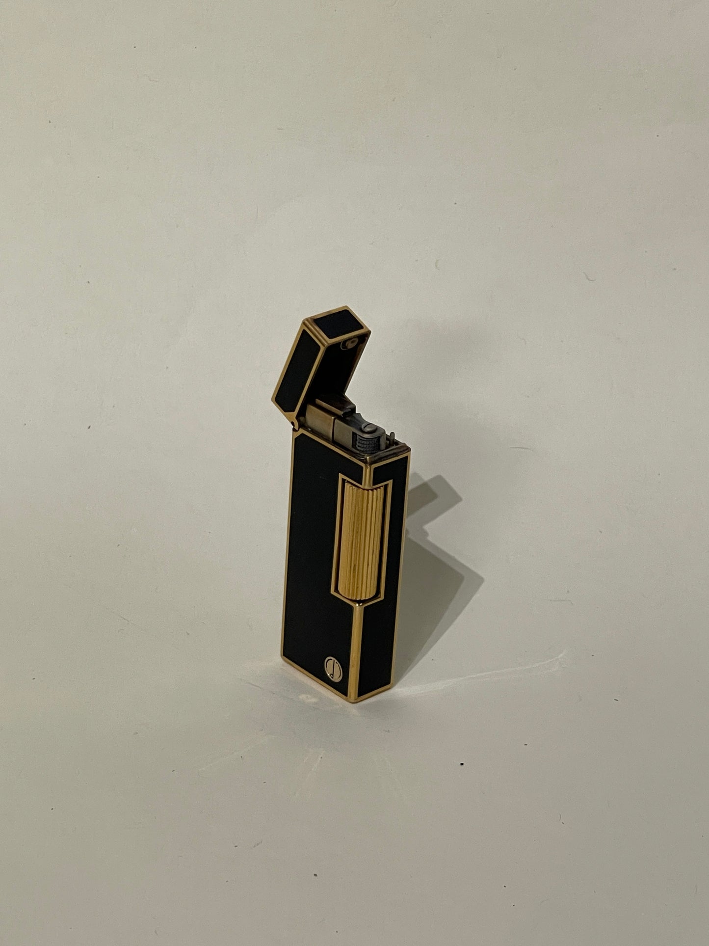 Dunhill Black & Gold Rollagas Lighter