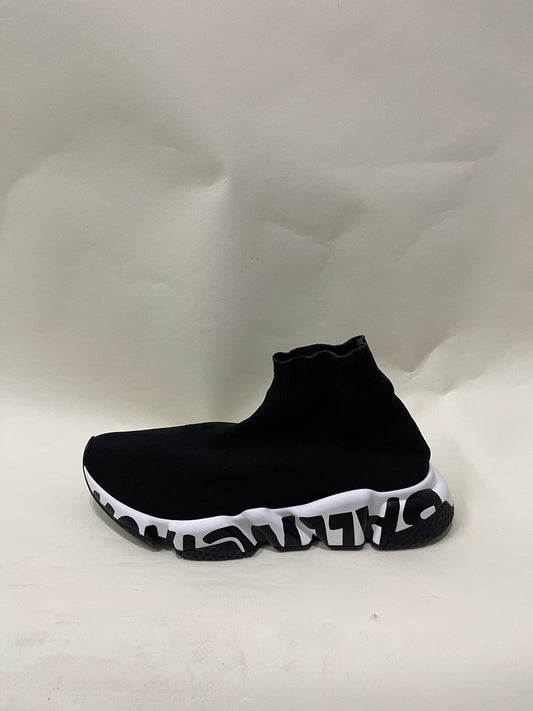 Balenciaga Black & White Speed Graffiti Trainers 8.5 M / 10 W