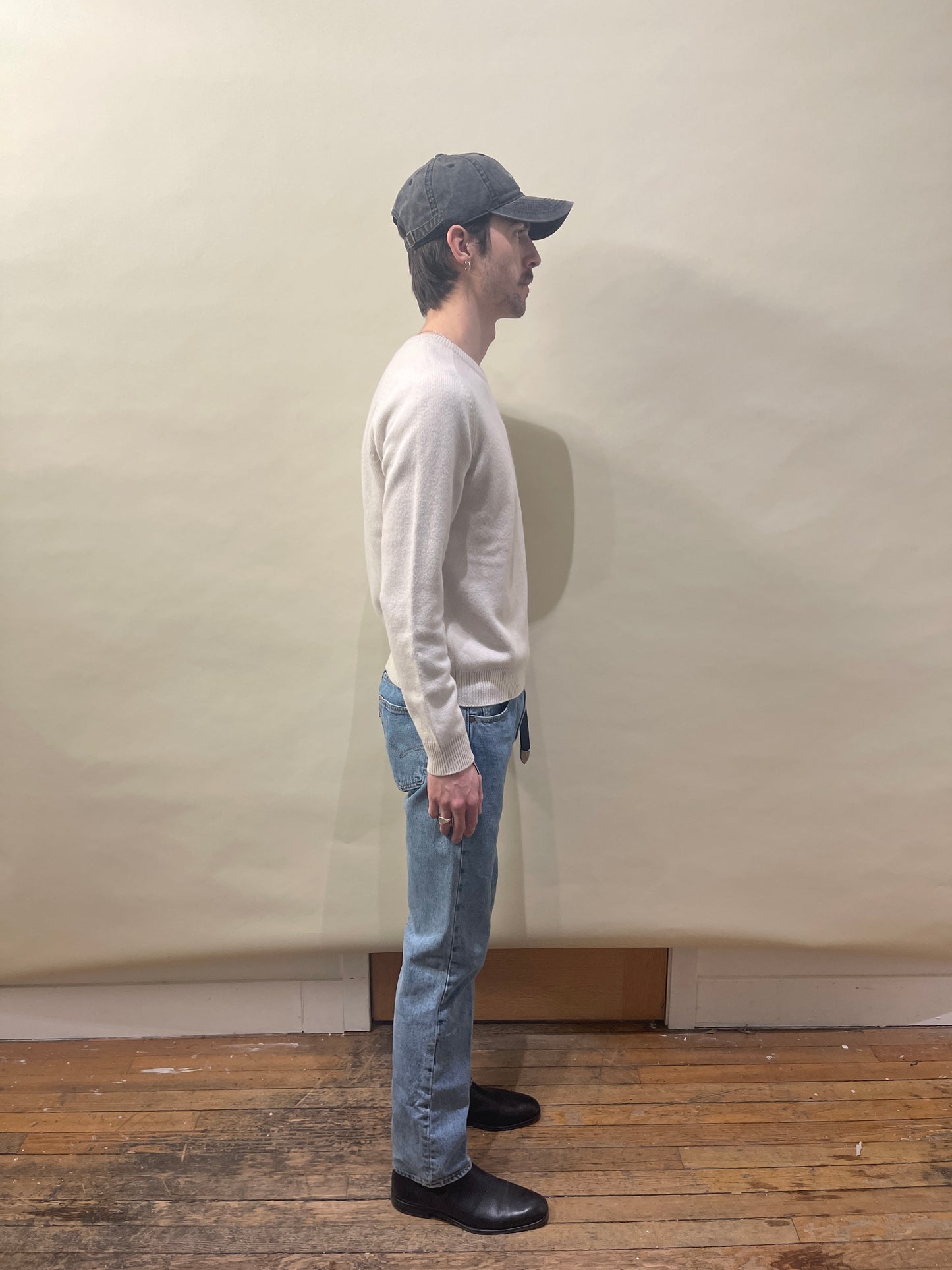 Tom Ford Off White Cashmere Crewneck Knit Sweater 38