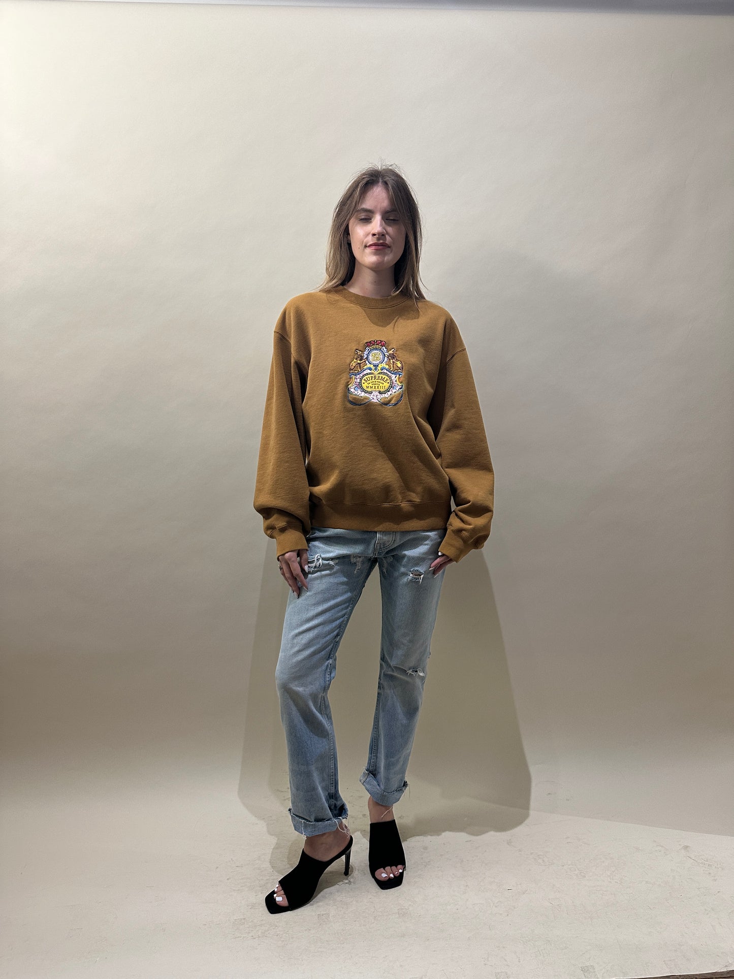 Supreme Dark Mustard Crest Logo Crewneck Sweatshirt Medium - M