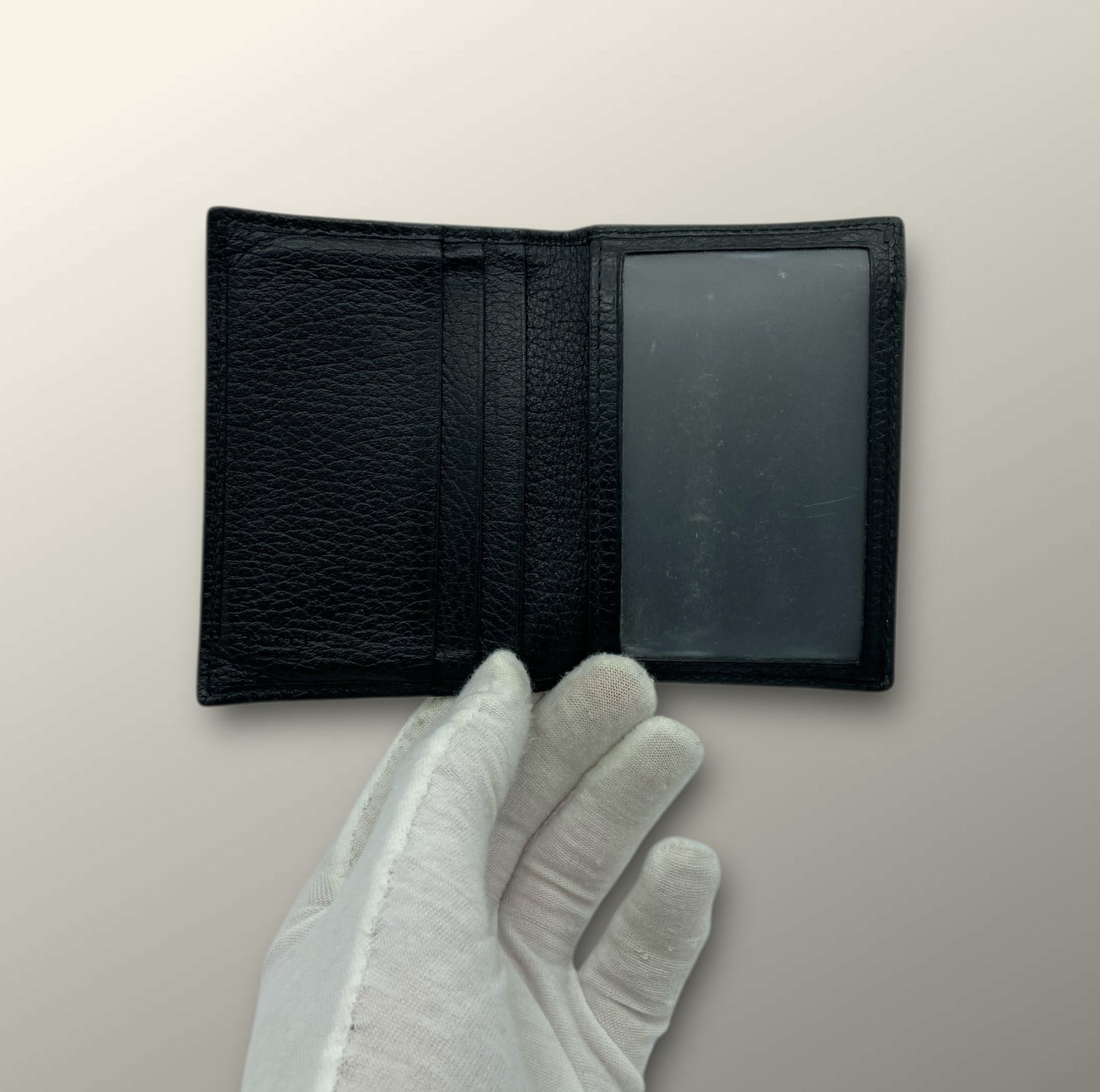 Gucci Black Pebbled Leather Foldover Cardholder