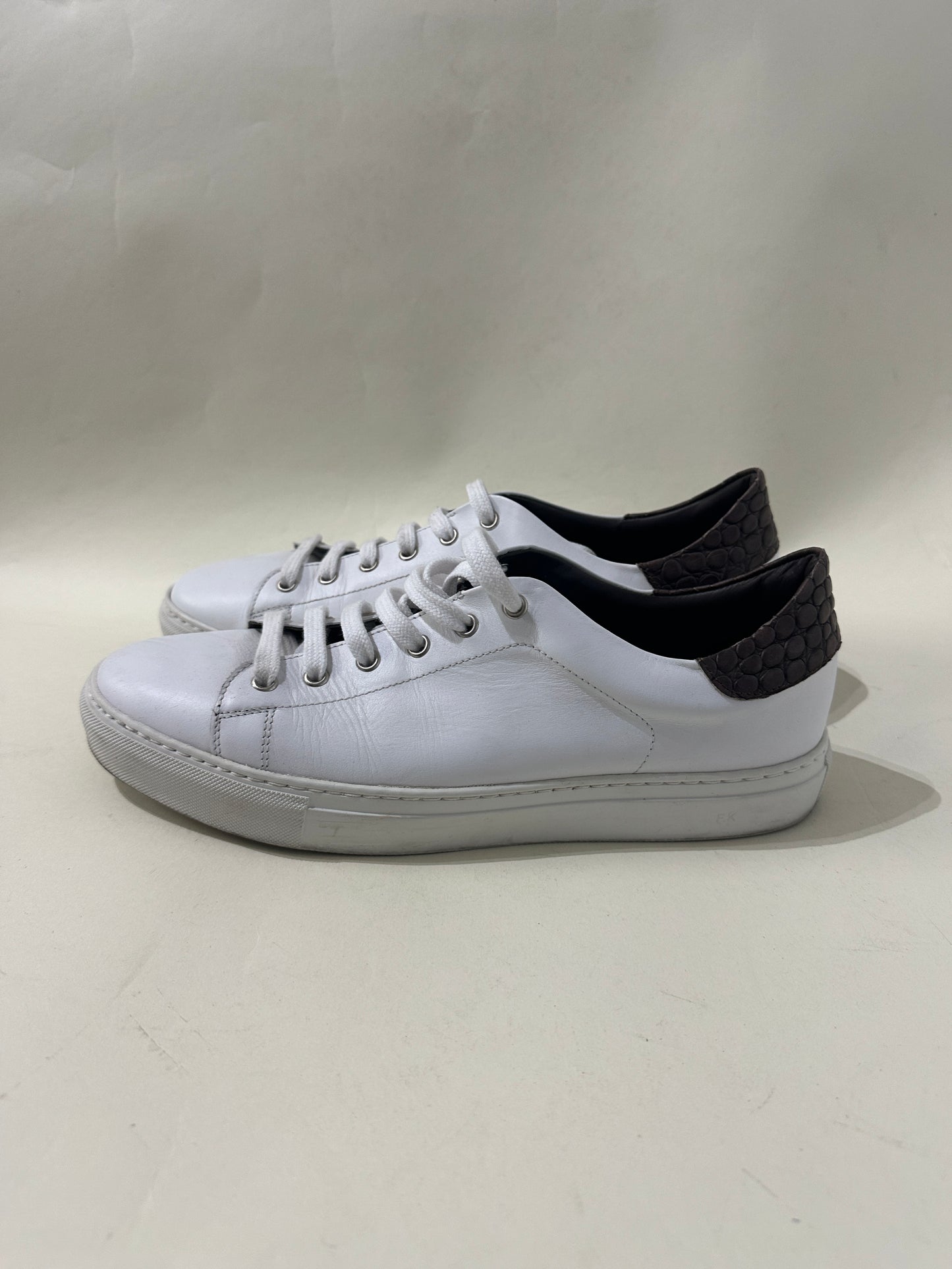 Kingly White Leather Dressy Sneakers 10 M / 11.5 W