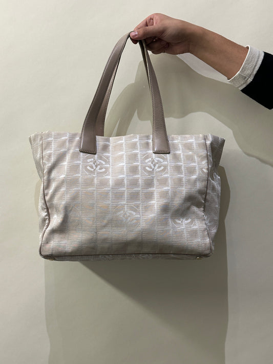 Chanel Beige Nylon & Leather New Travel Line Tote Bag