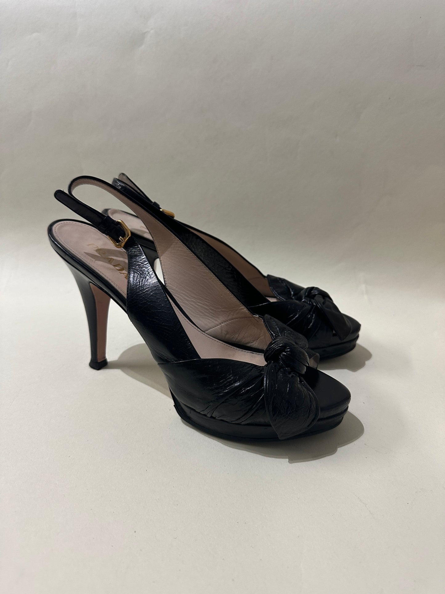 Prada Black Leather Bow Front Slingback Heels 7 M / 8.5 W