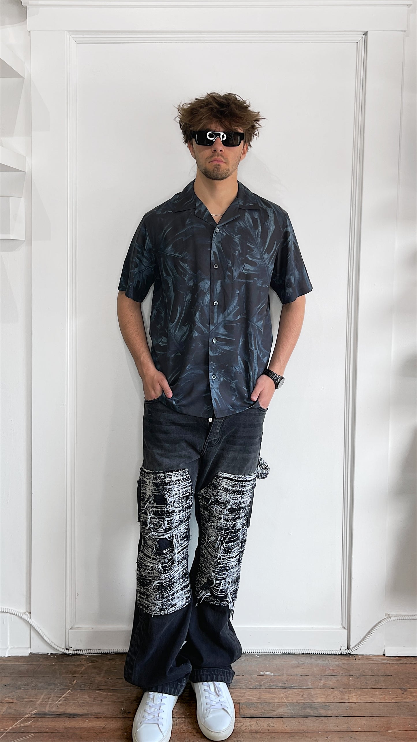 Theory Dark Slate Blue Tonal Leaf Print Lyocell Camp Shirt Medium