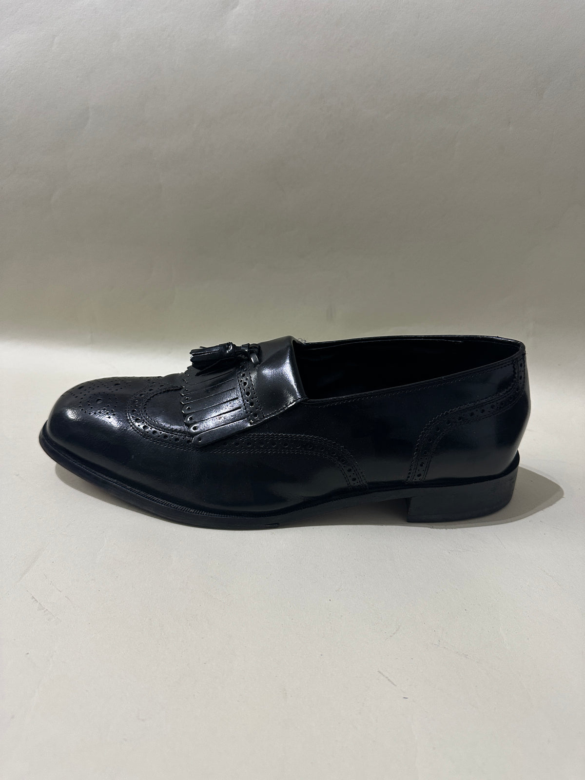 Florsheim Black Brogue Leather Kilted Tassel Loafers 11 3E