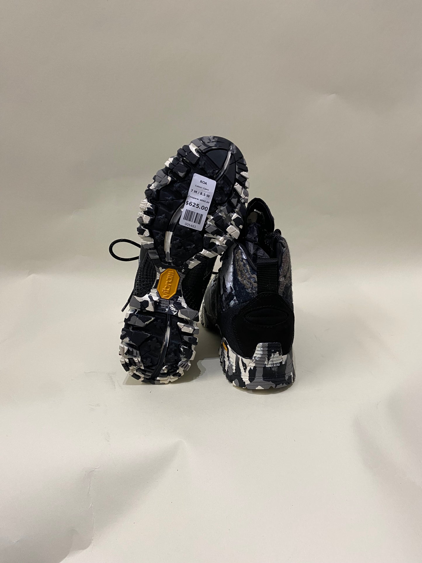 ROA Multicolour Camo Andreas Hiking Boots 7 M / 8.5 W