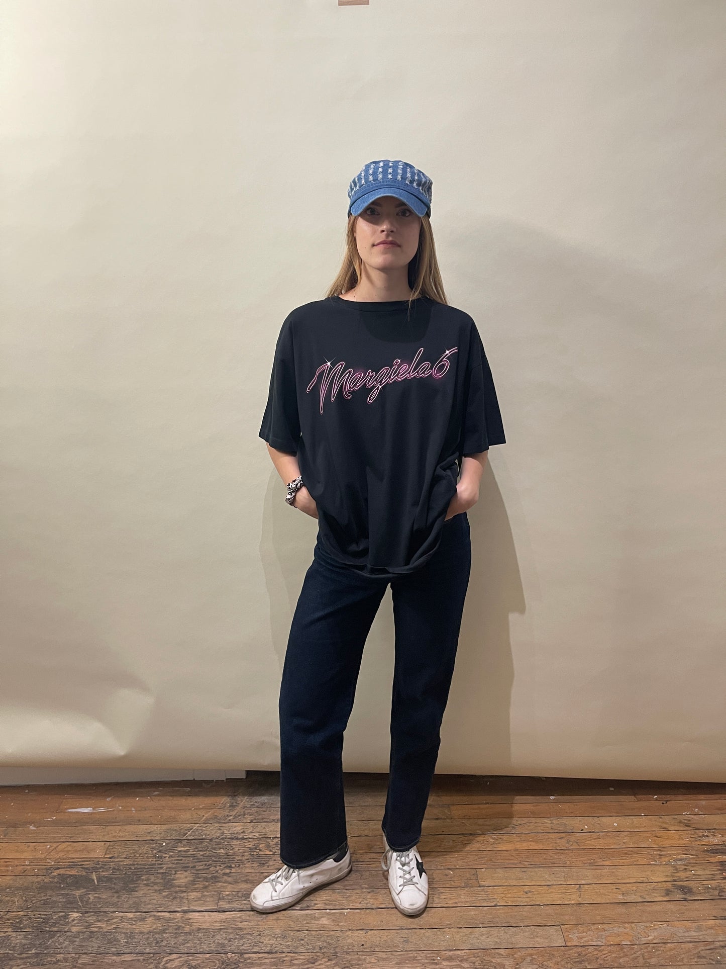MM6 Black & Pink Neon Logo SS T-Shirt Large - L