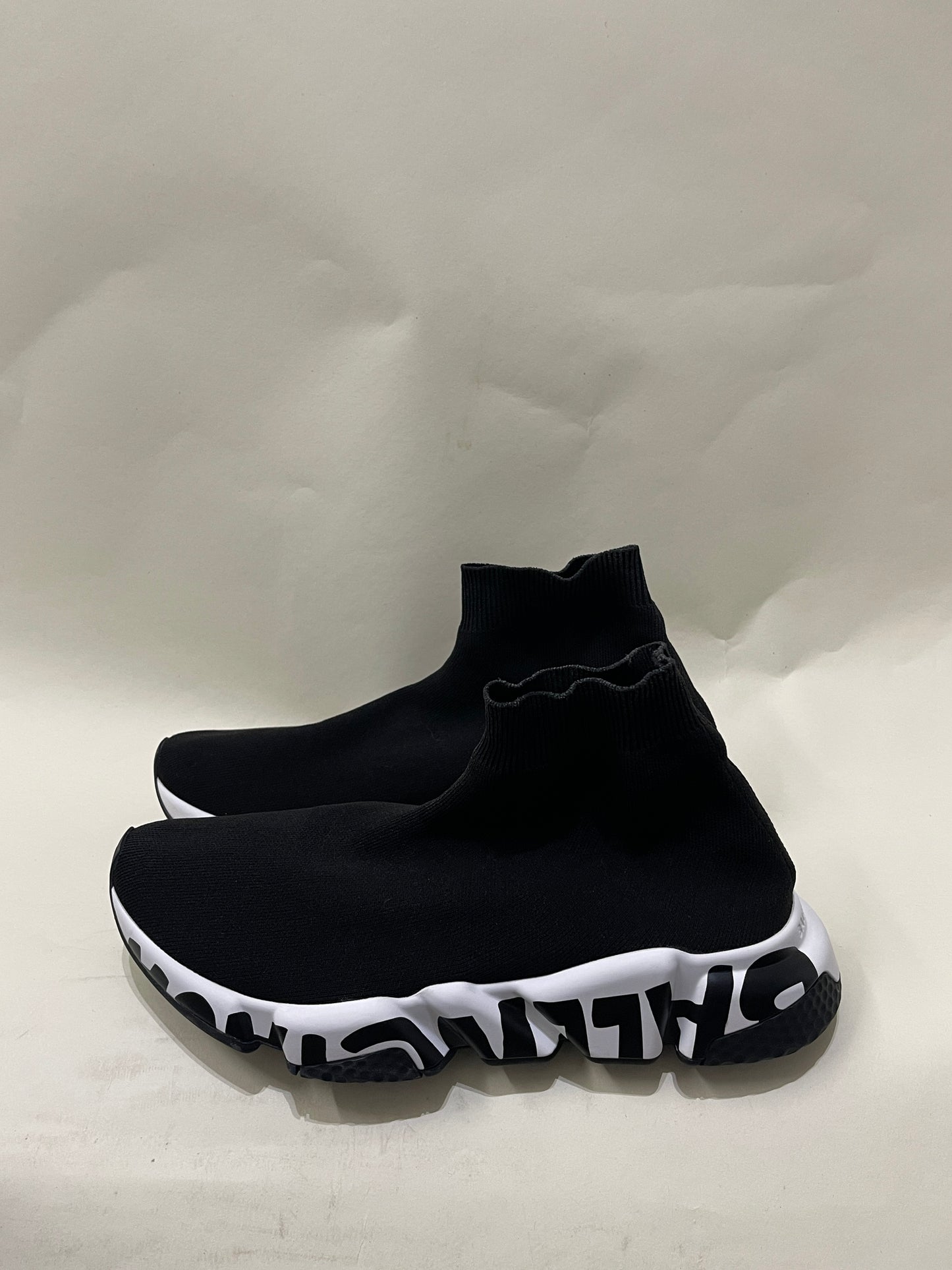 Balenciaga Black & White Speed Graffiti Trainers 8.5 M / 10 W