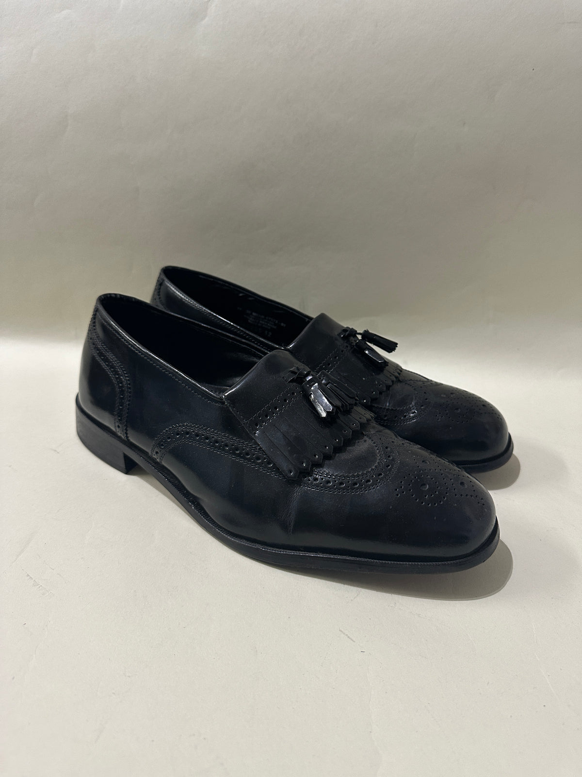 Florsheim Black Brogue Leather Kilted Tassel Loafers 11 3E