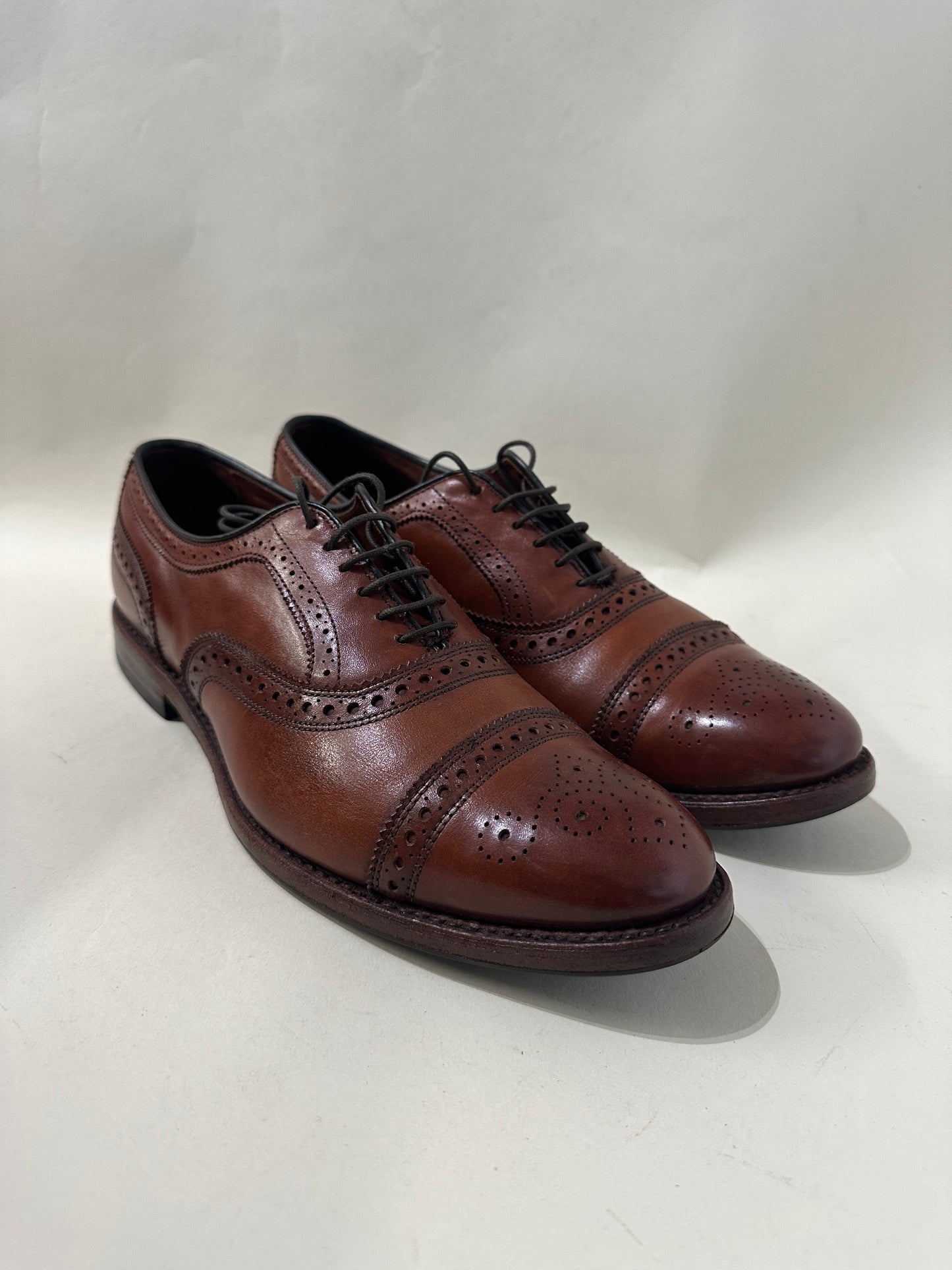 Allen Edmonds Cognac Brown Leather Strand Cap Toe Oxford Dress Shoes 9.5 M / 11 W