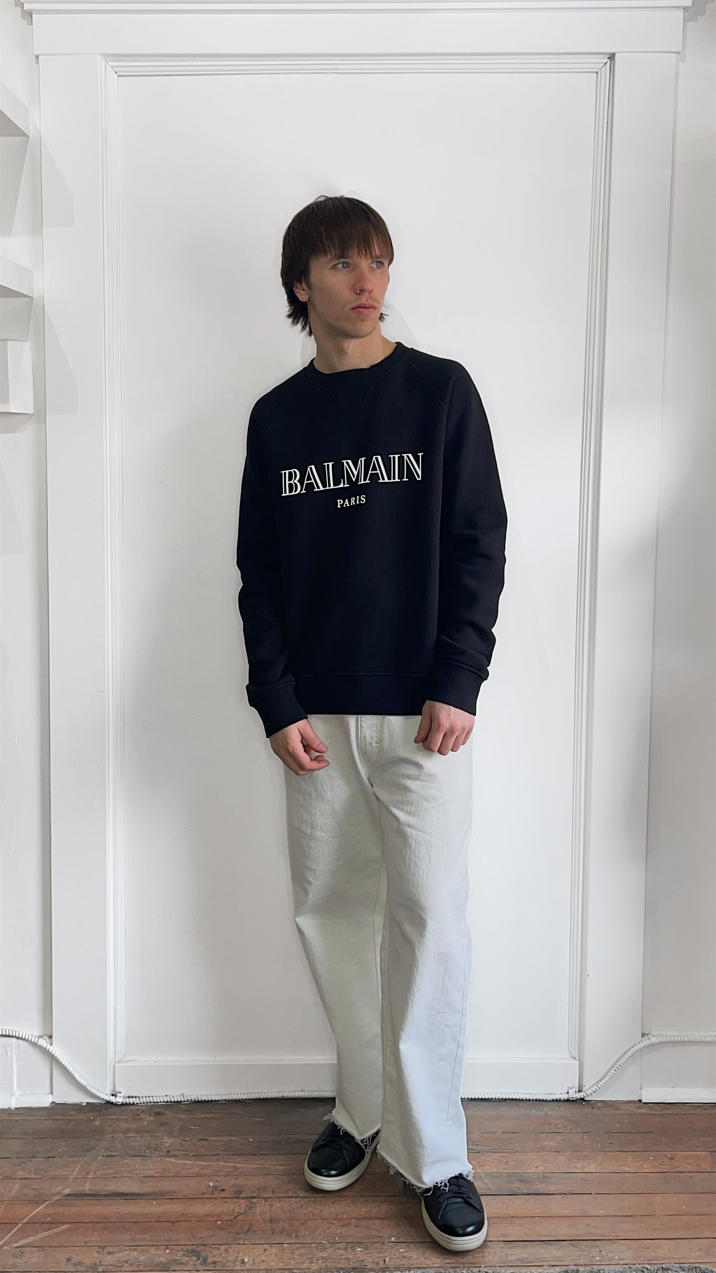 Balmain Black Chest Logo Raglan Crewneck Sweater Large