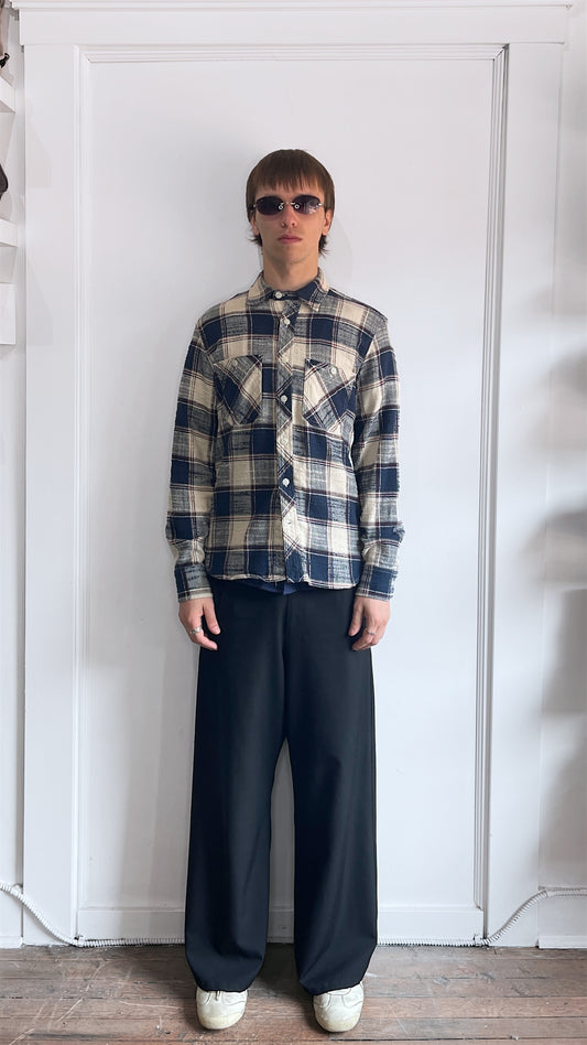 Rogue Territory Navy, White, & Red Plaid Flannel LS Button Up Medium