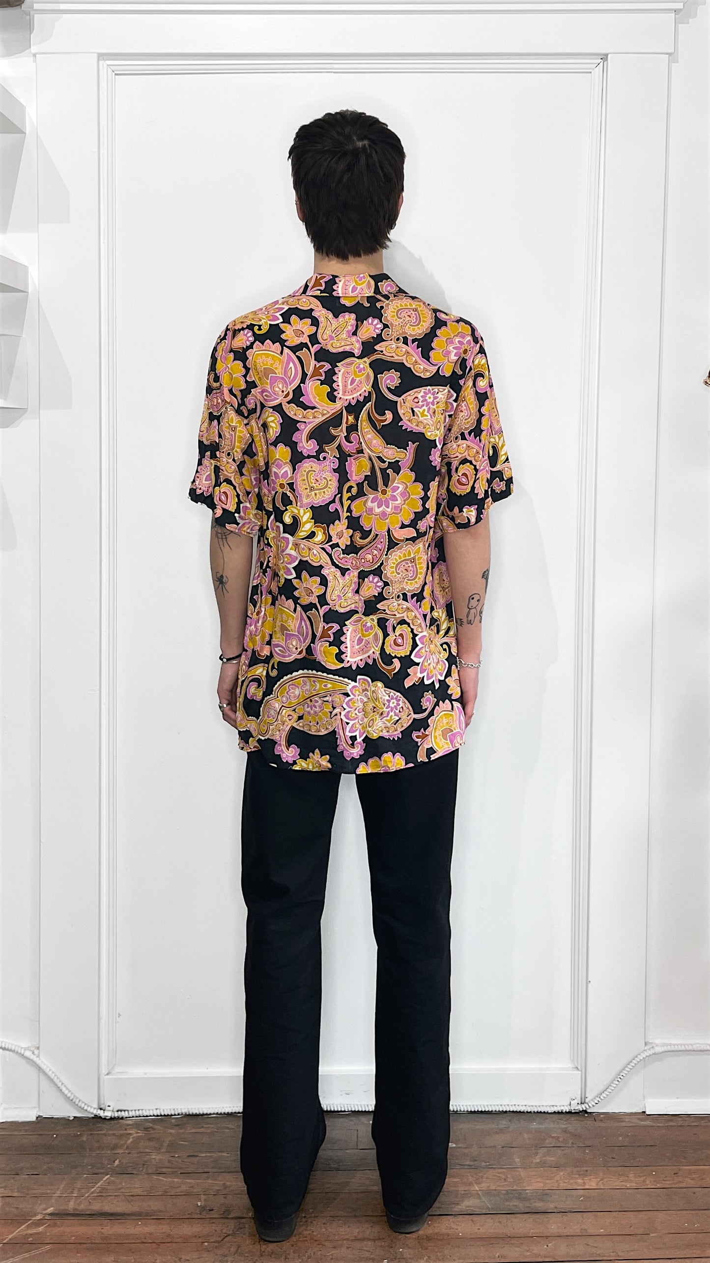 Gucci Black, Pink, & Yellow Floral Linen SS Button Up 44