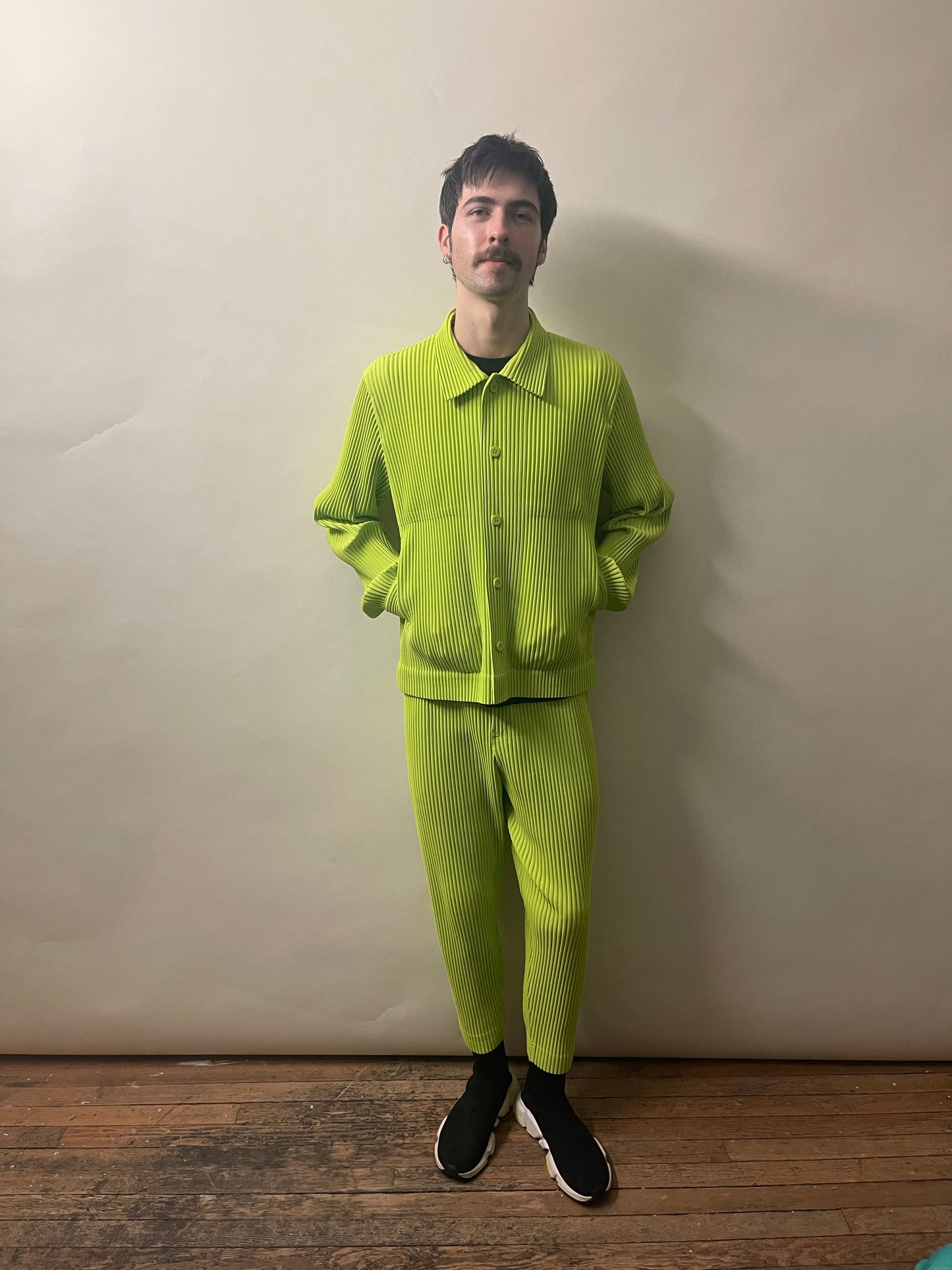 Homme Plissé Issey Miyake Lime Green Pleated Collared Jacket Large - L